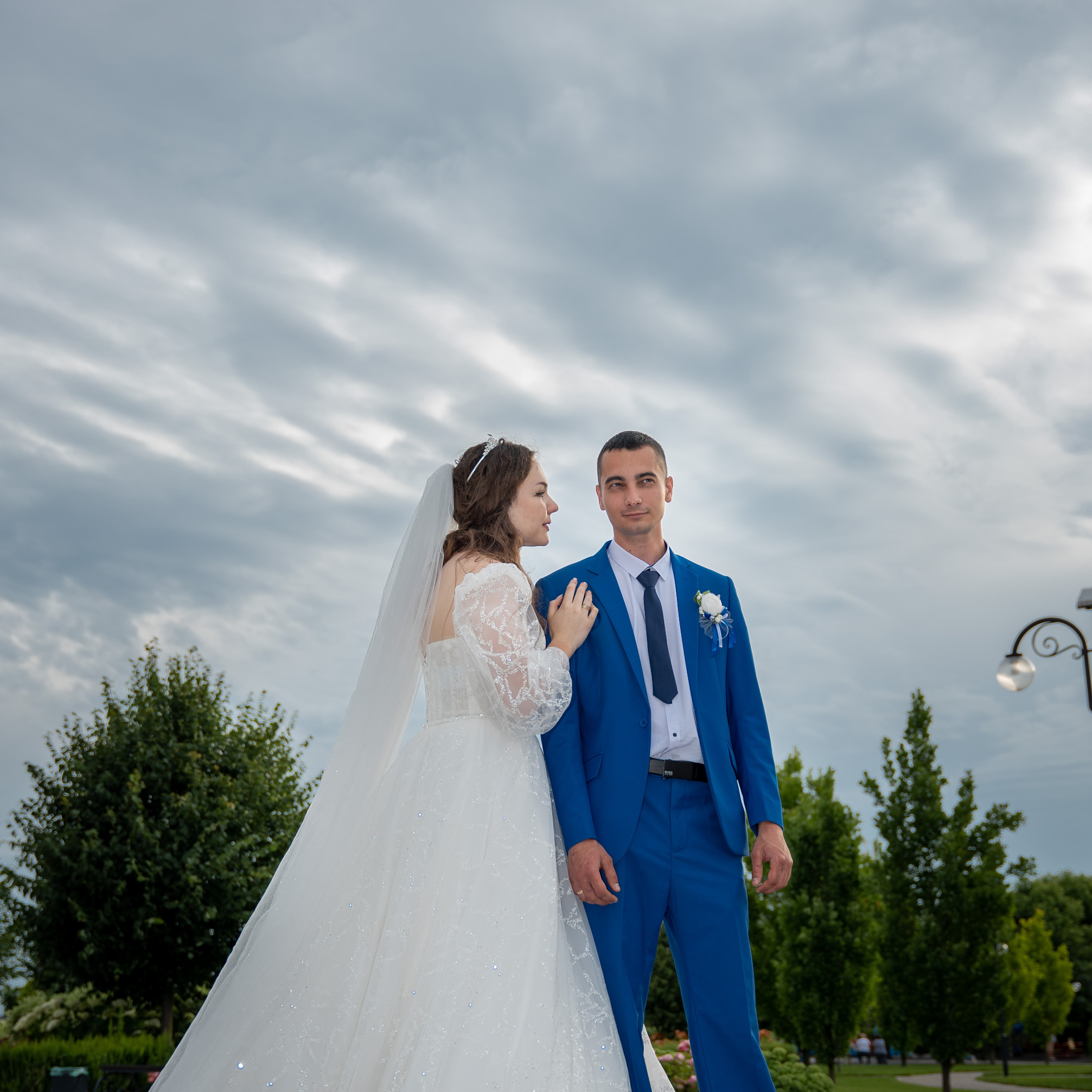 ФОТО ПРОГУЛКА В Свадебный день 2023. Eewa.ru