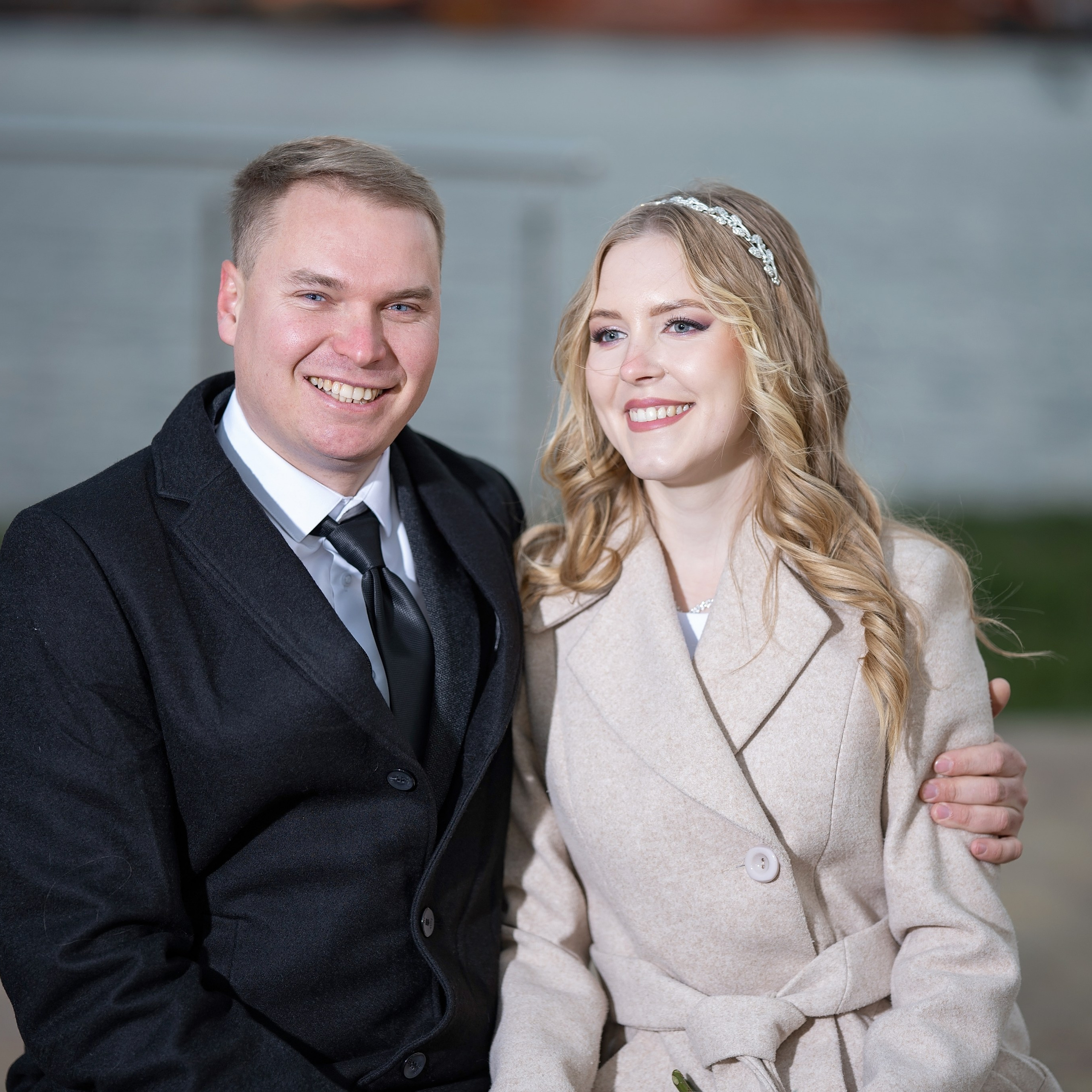 Артём Анжела. Eewa.ru