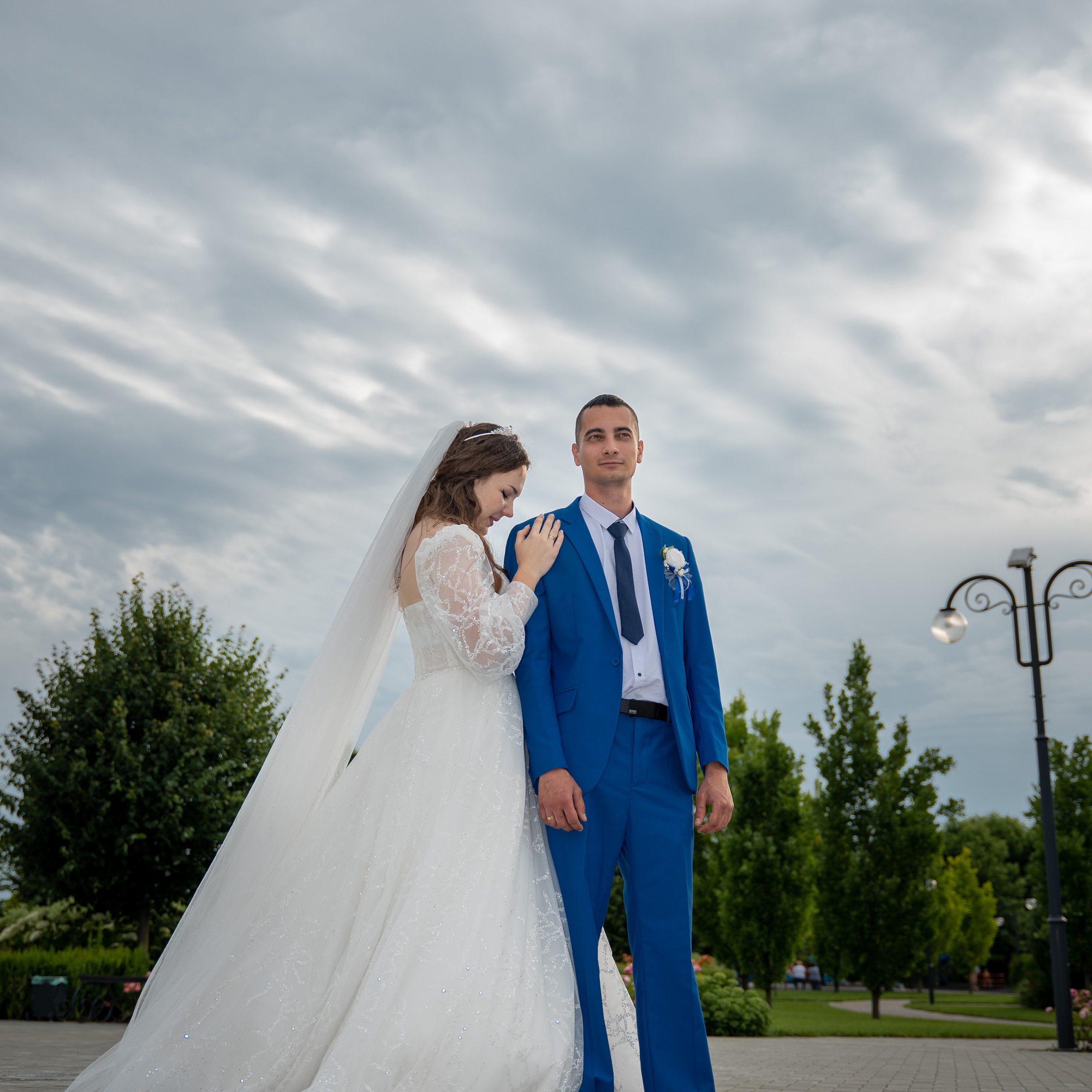 ФОТО ПРОГУЛКА В Свадебный день 2023. Eewa.ru