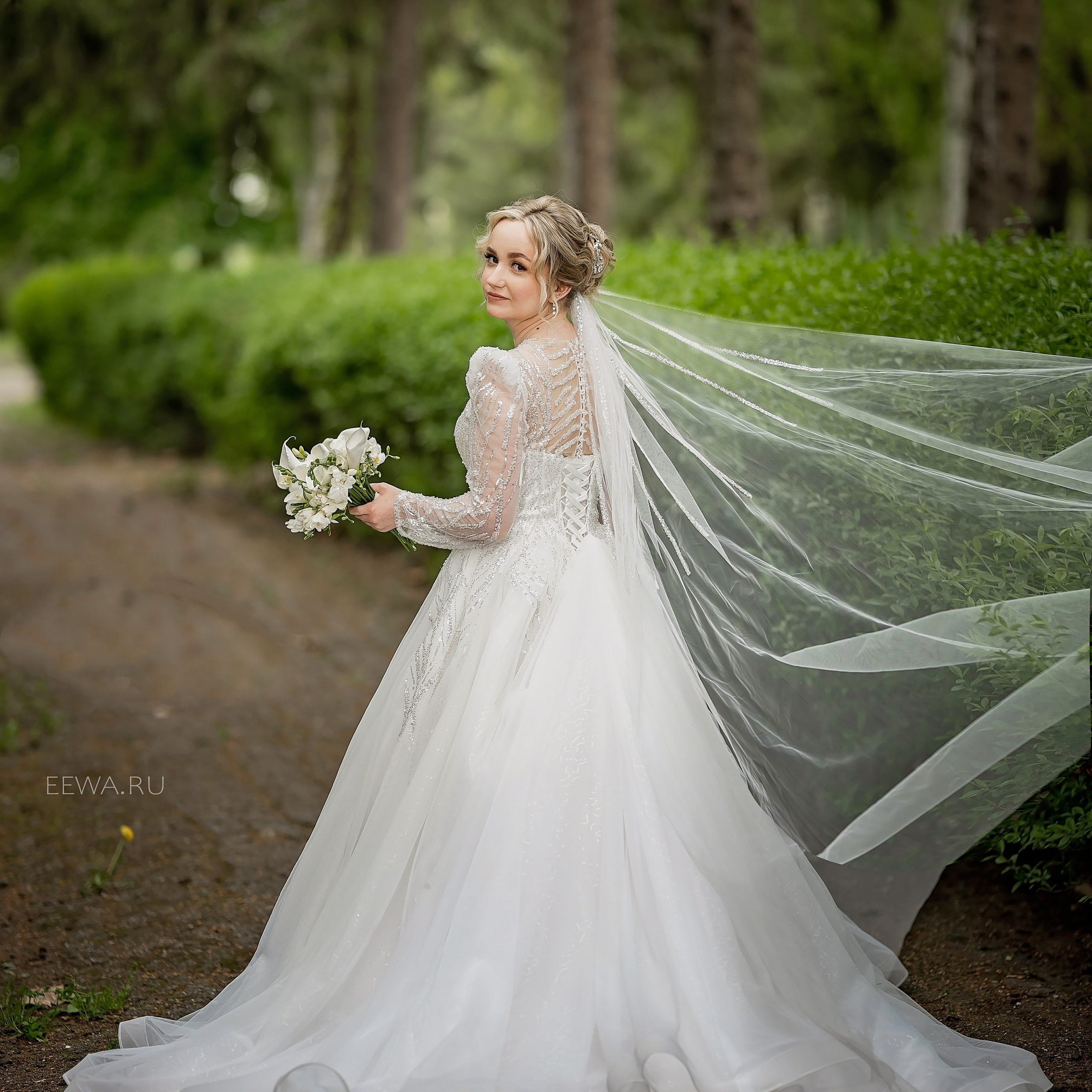 Вадим и Елизавета 25.04.25. Eewa.ru