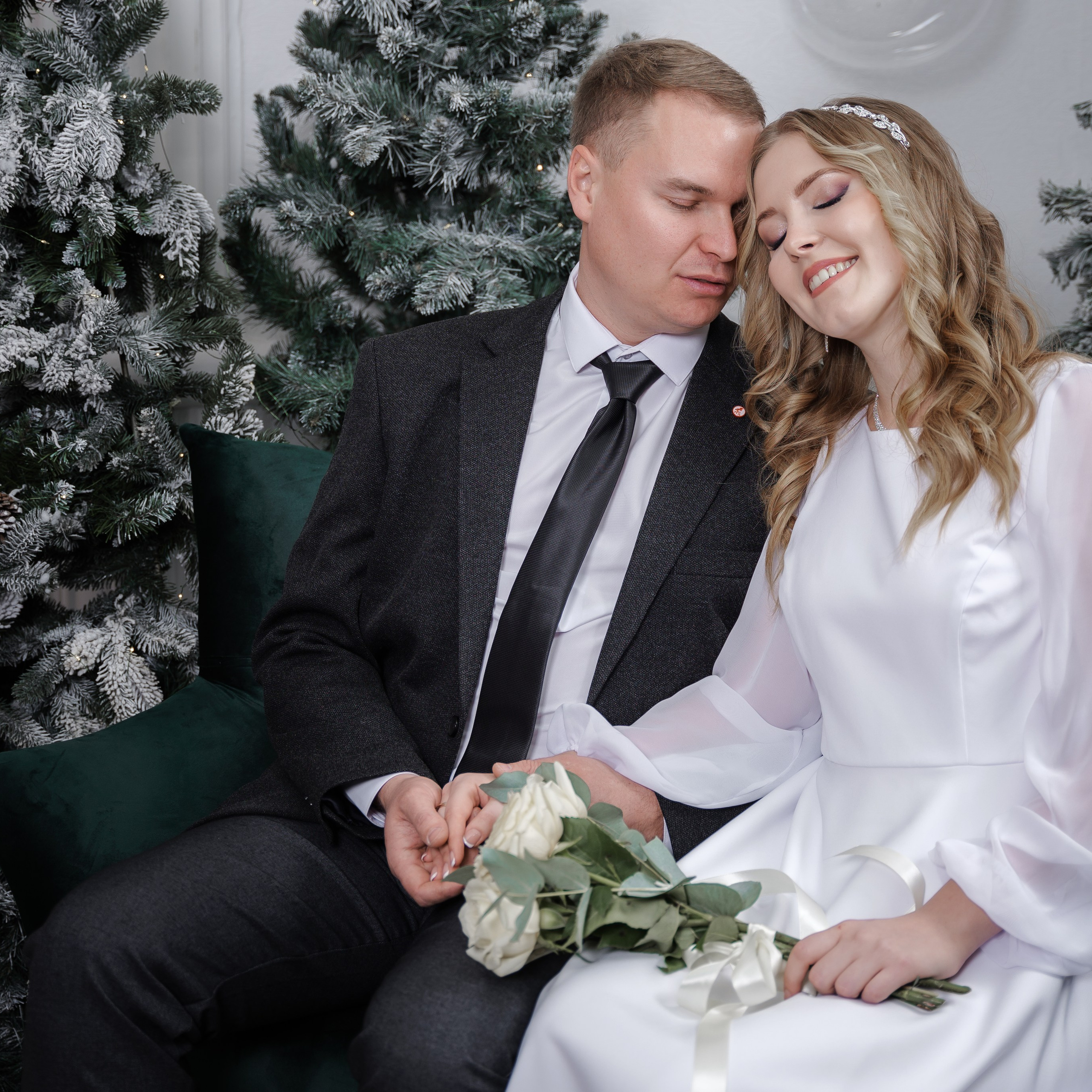 Артём Анжела. Eewa.ru