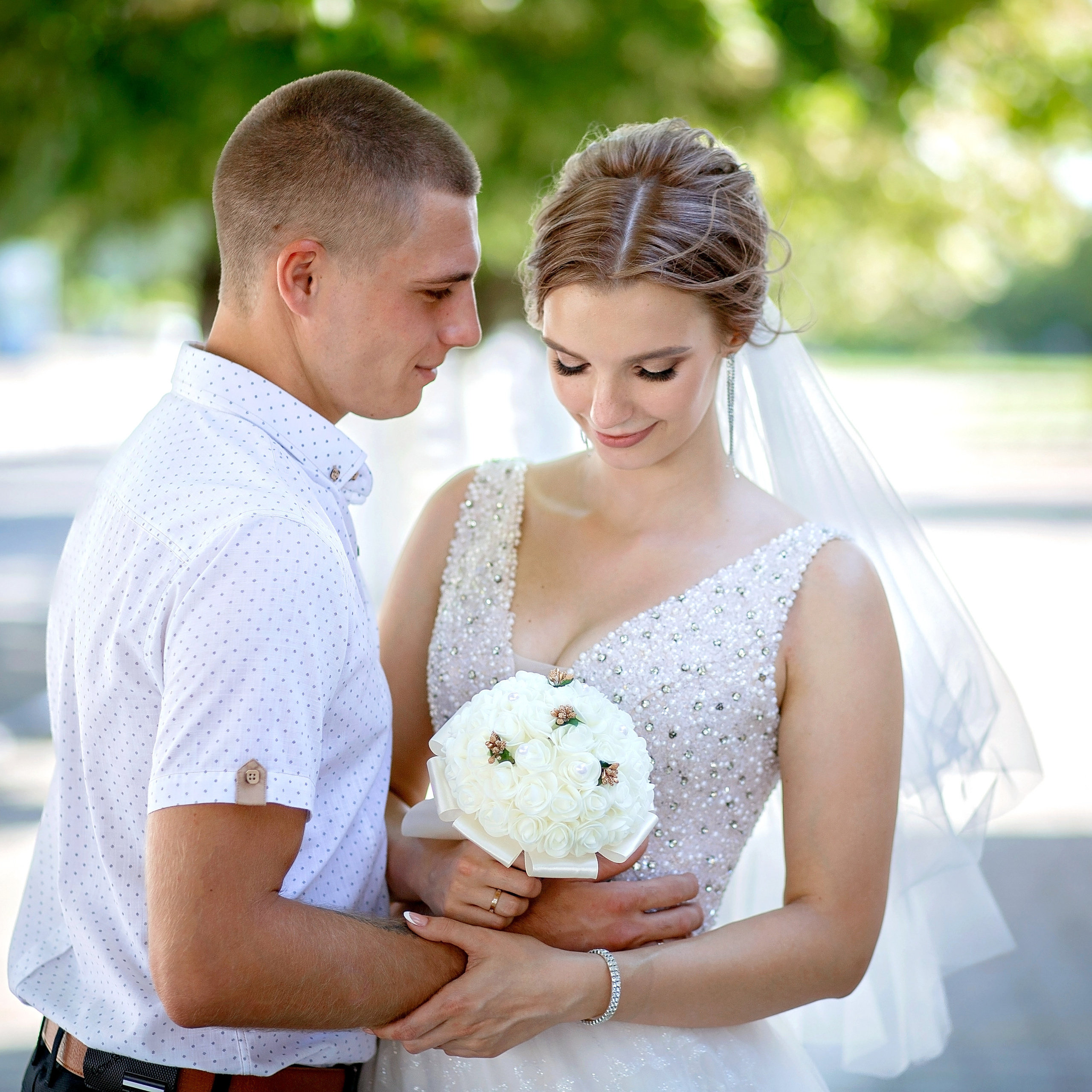 Артем и Виктория. Eewa.ru