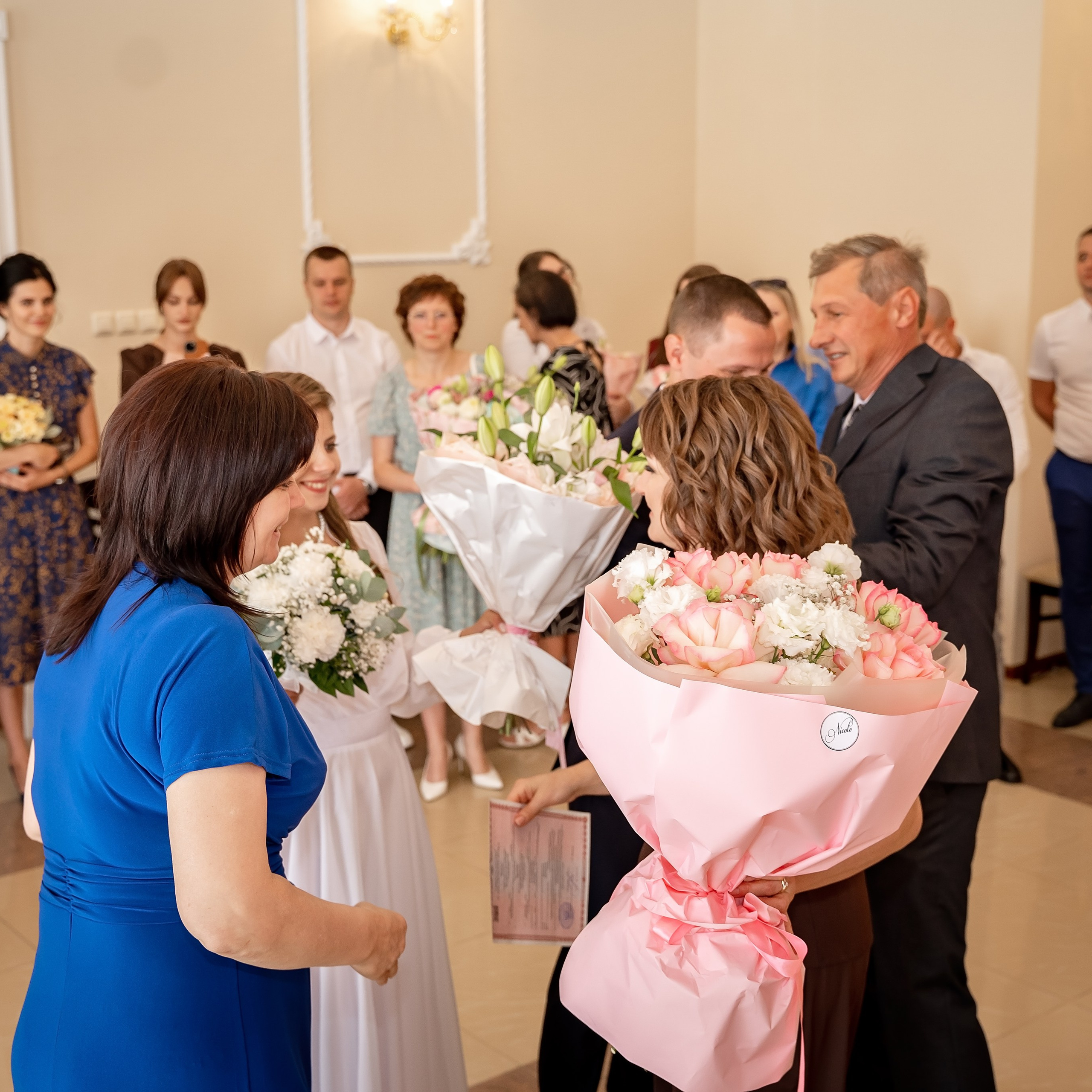 Александр и Екатерина Загс Ре. Eewa.ru