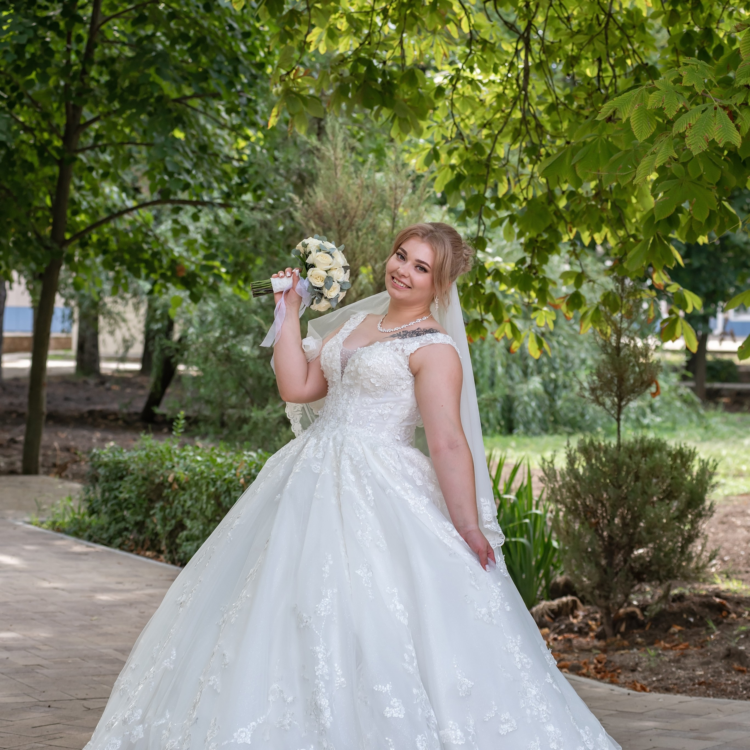 Яна и Дэнис 08.08 25. Eewa.ru