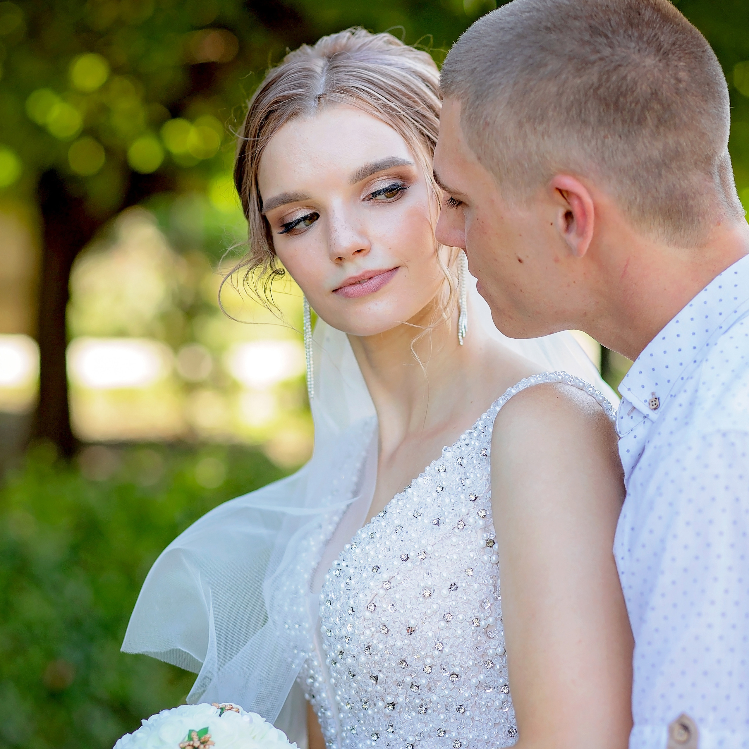 Артем и Виктория. Eewa.ru