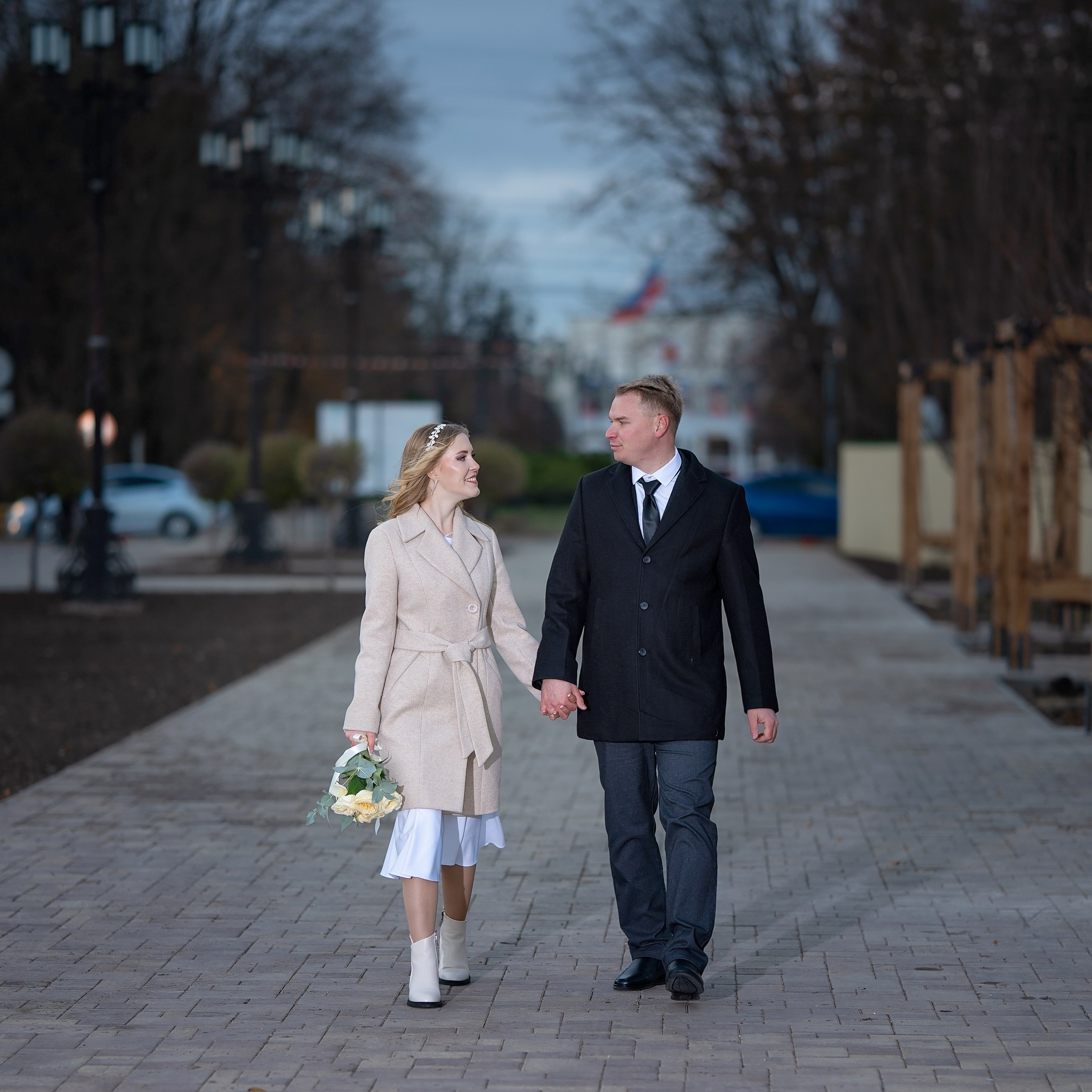 Артём Анжела. Eewa.ru