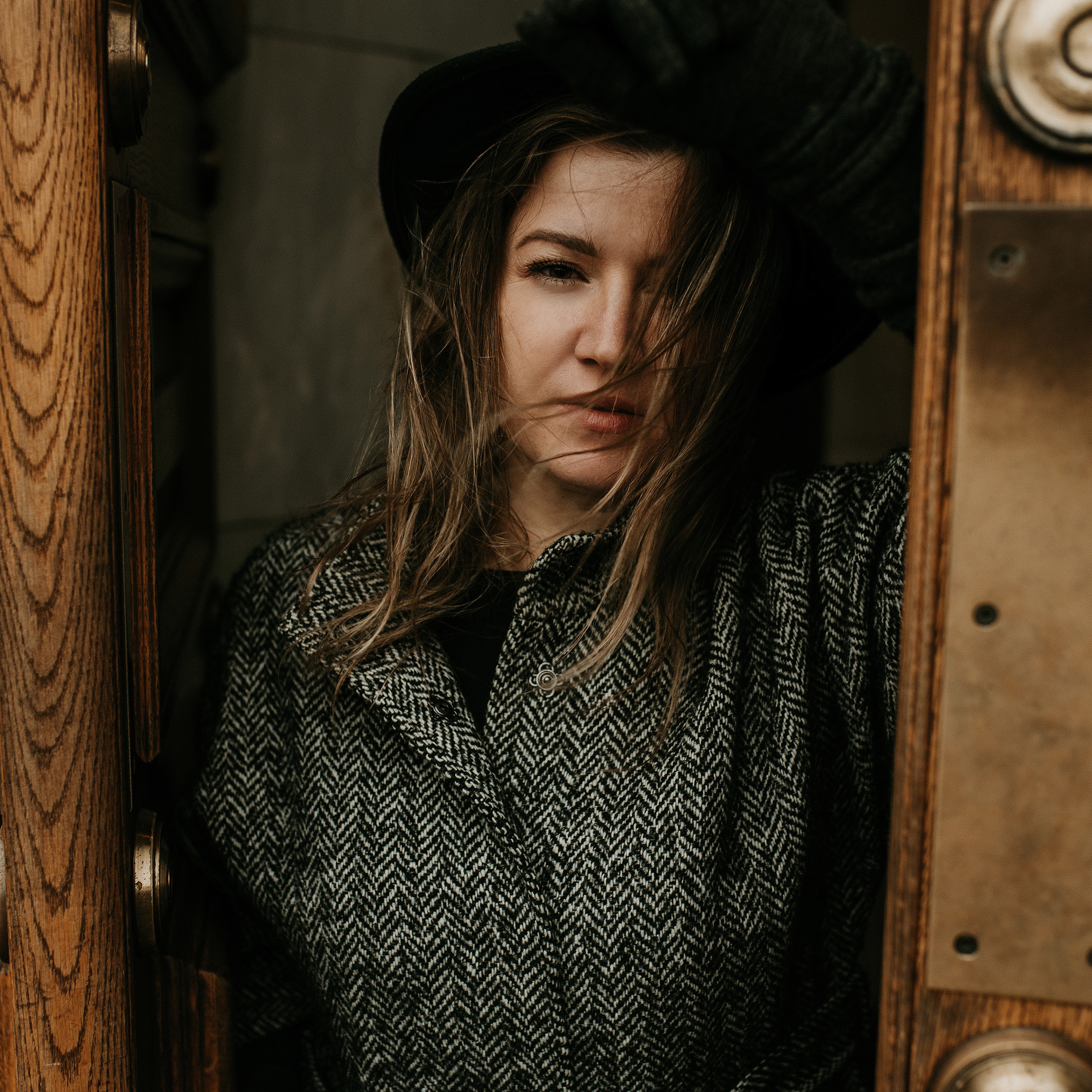 Лена. Метро