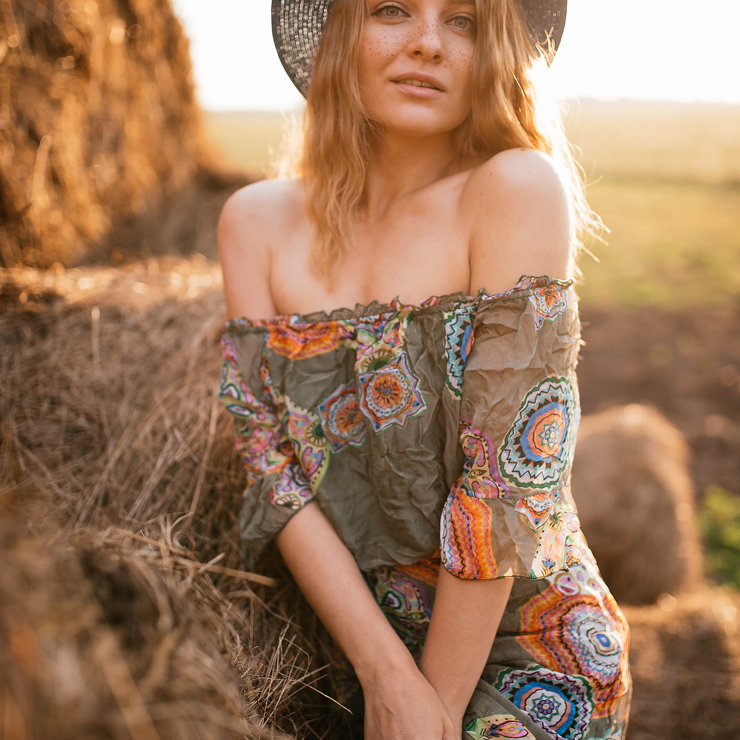 Фотодень в стогах