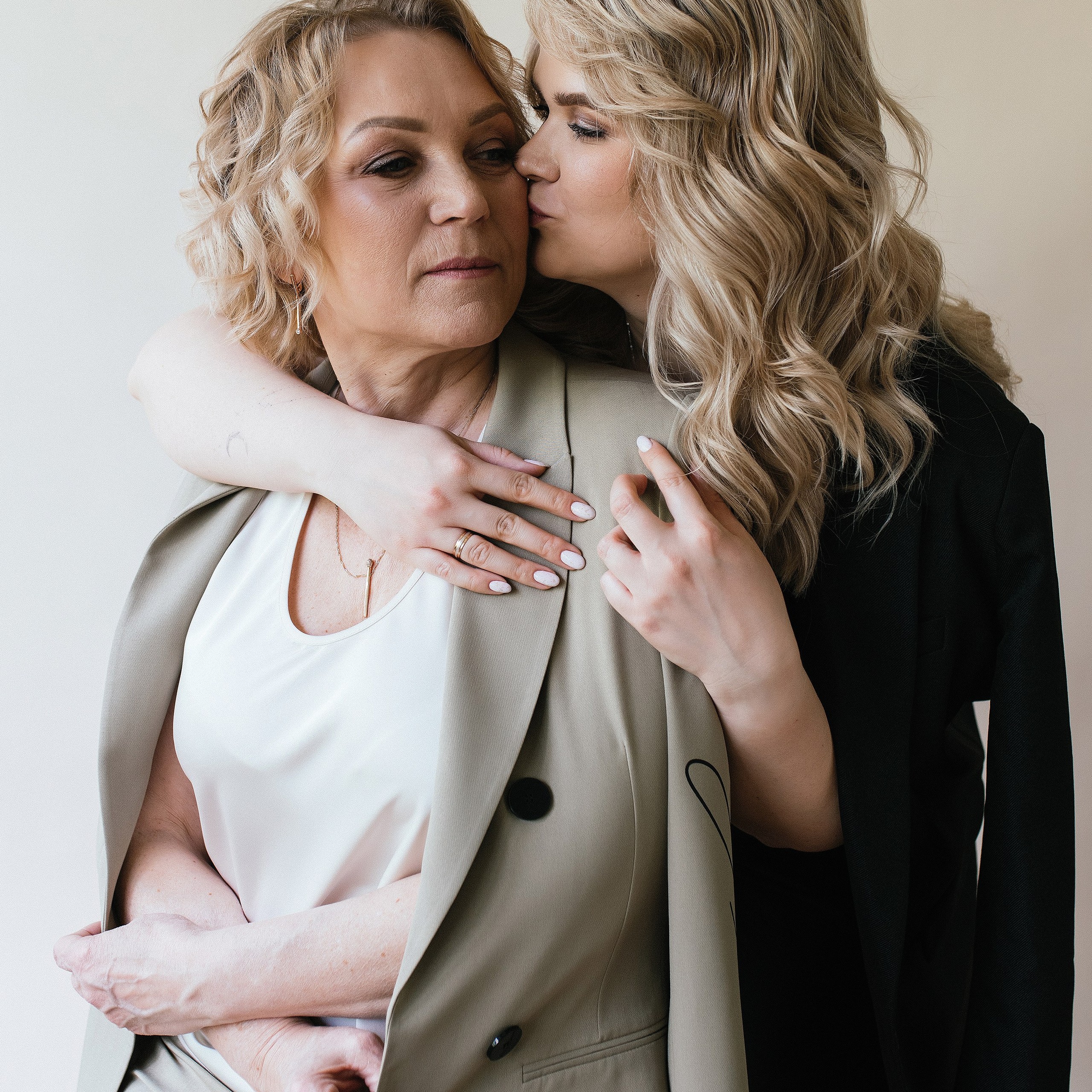 Любовь и Варвара