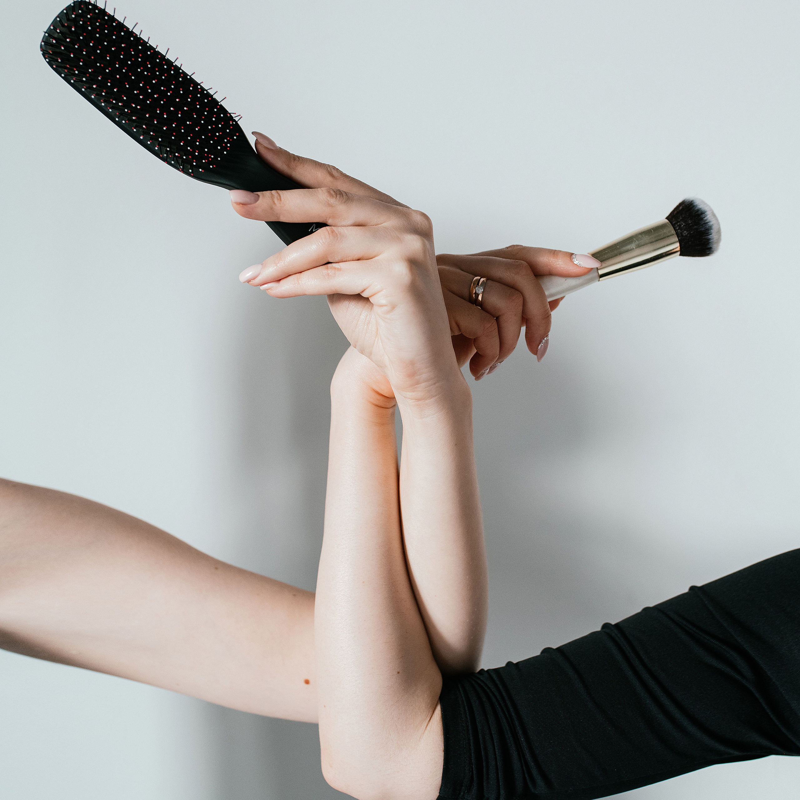 Для визажиста и стилиста по волосам