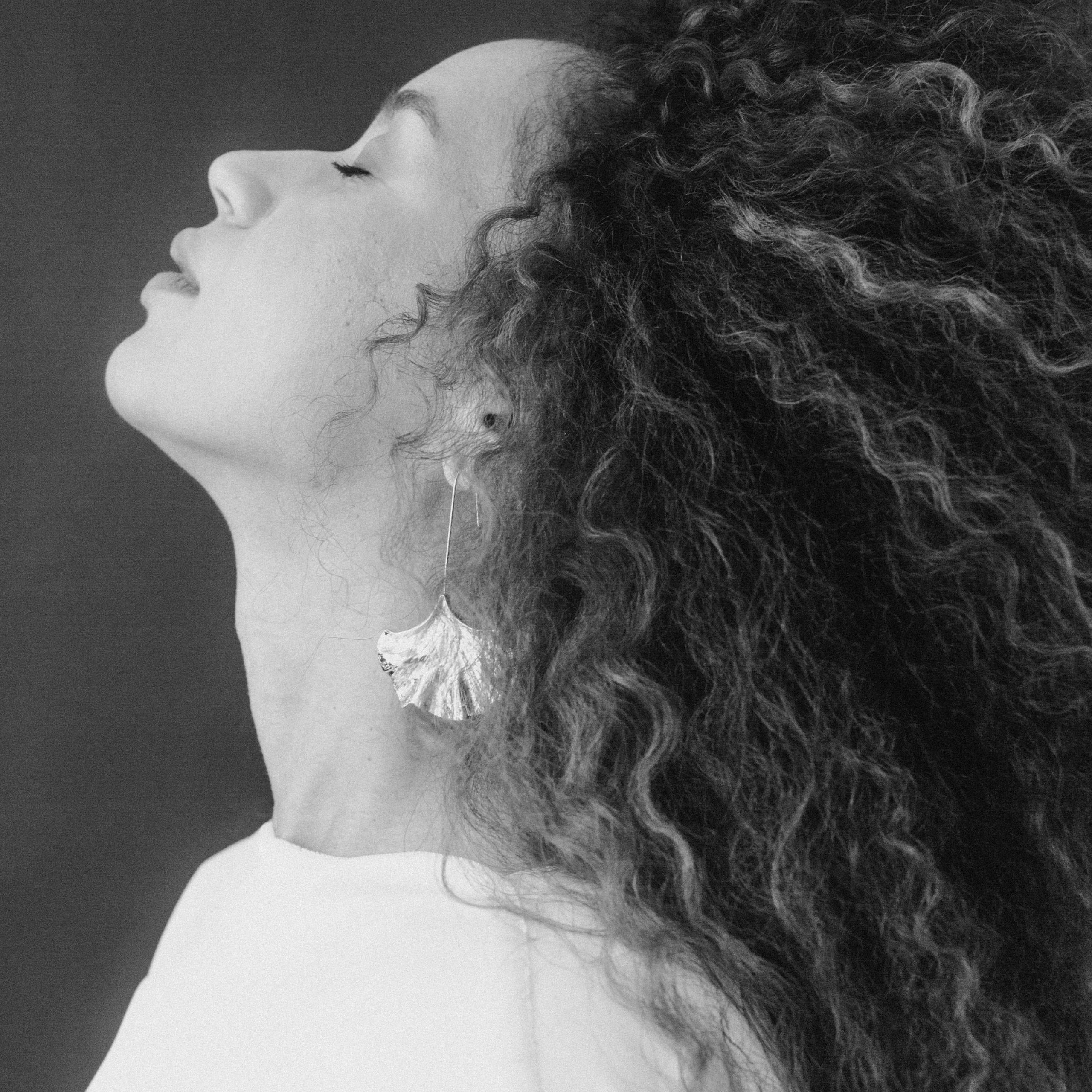 Черно-белая фэшн фотосессия для Алиды