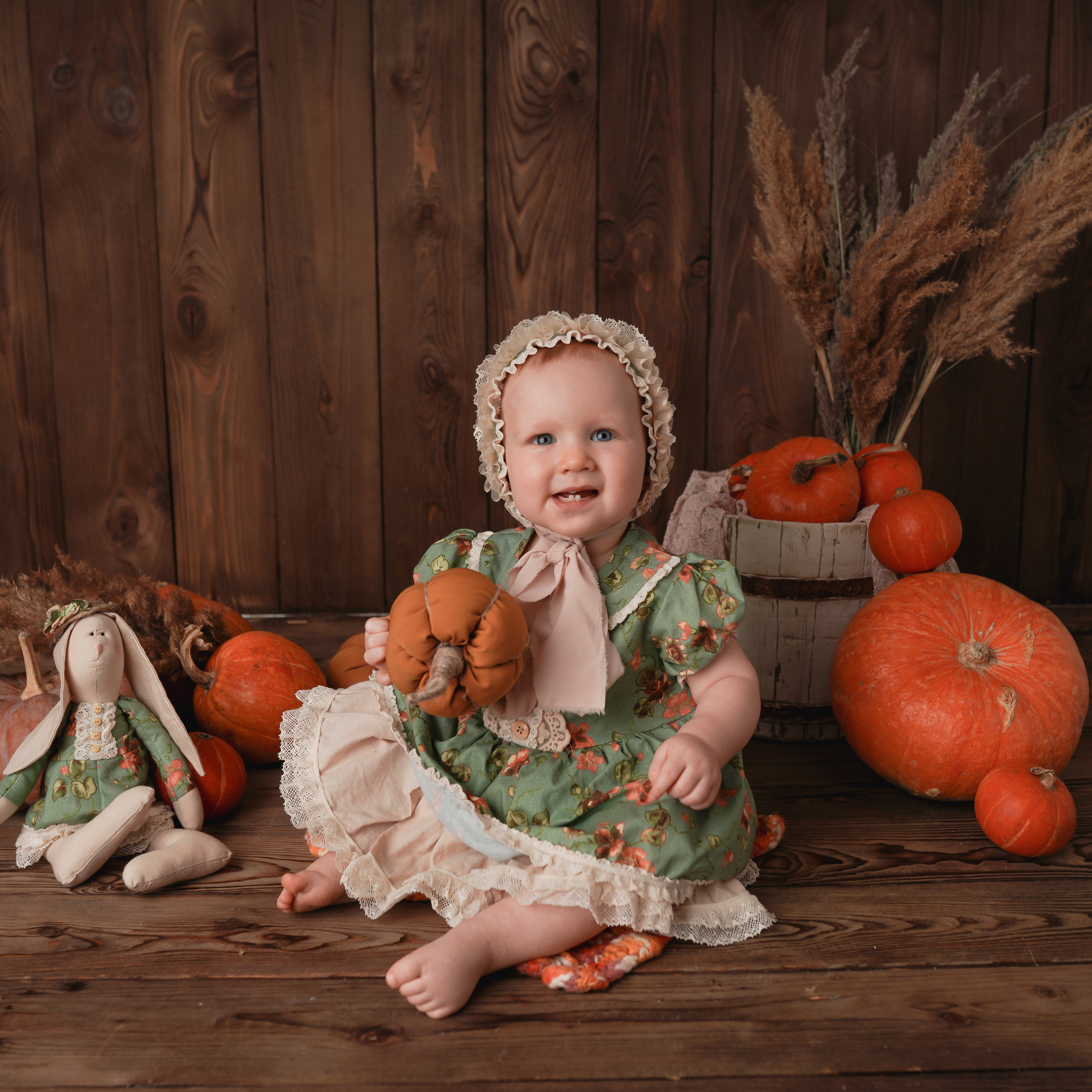 Фотосессия в тыквах. Детский, семейный фотограф: newborn, беременность, годовасие, репортаж. Москва
