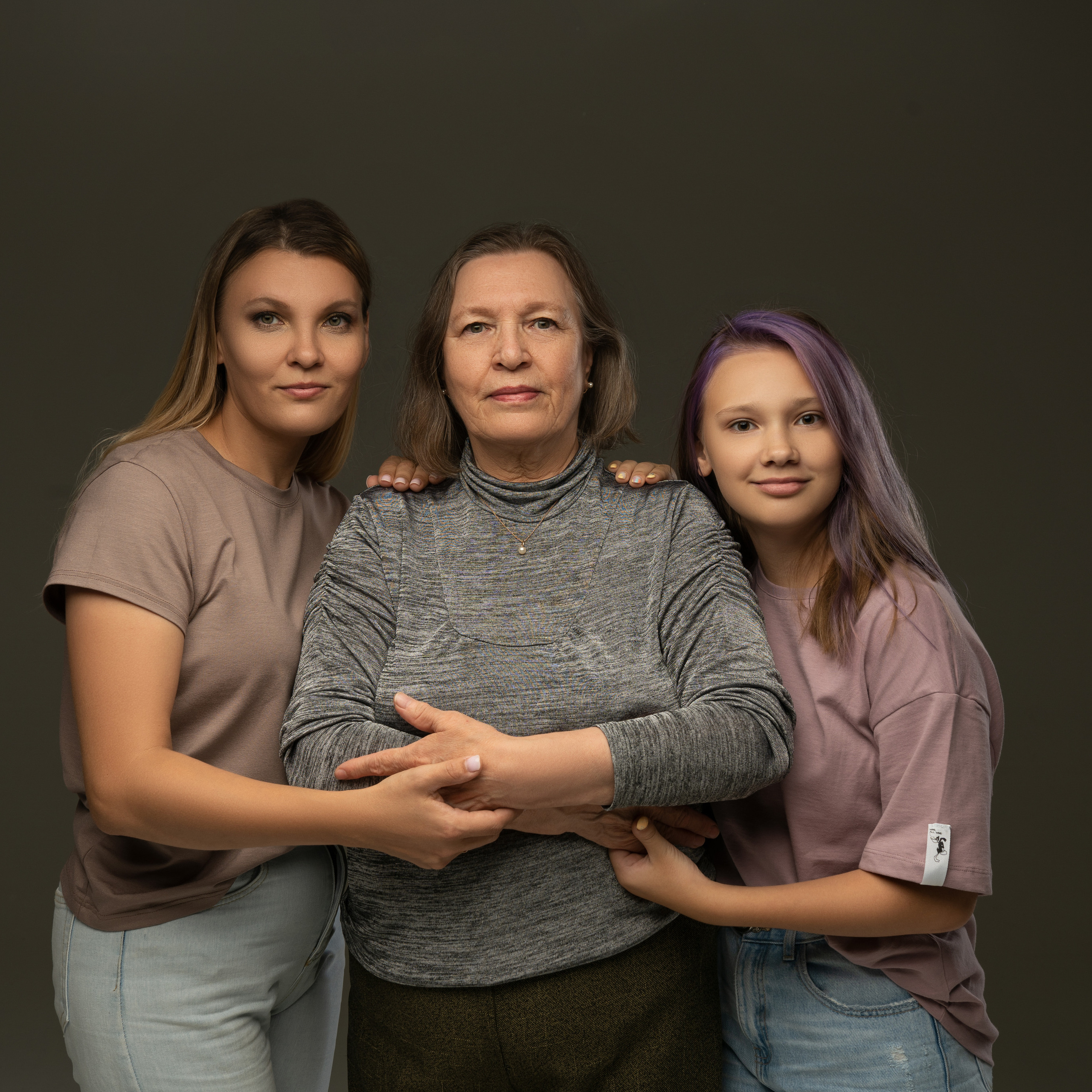 Фотосесиия 3х поколений. Детский, семейный фотограф: newborn, беременность, годовасие, репортаж. Москва