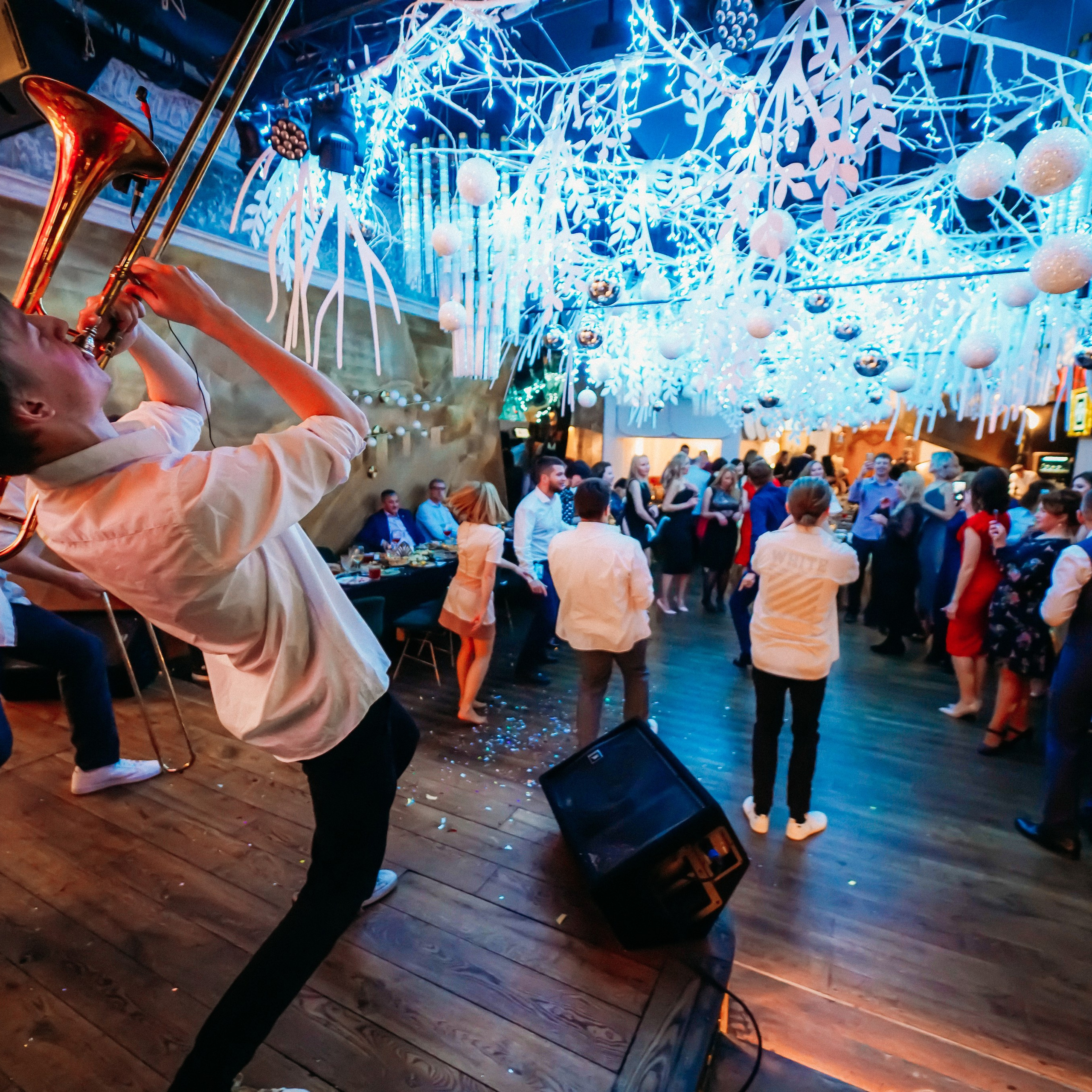 КОРПОРАТИВЫ