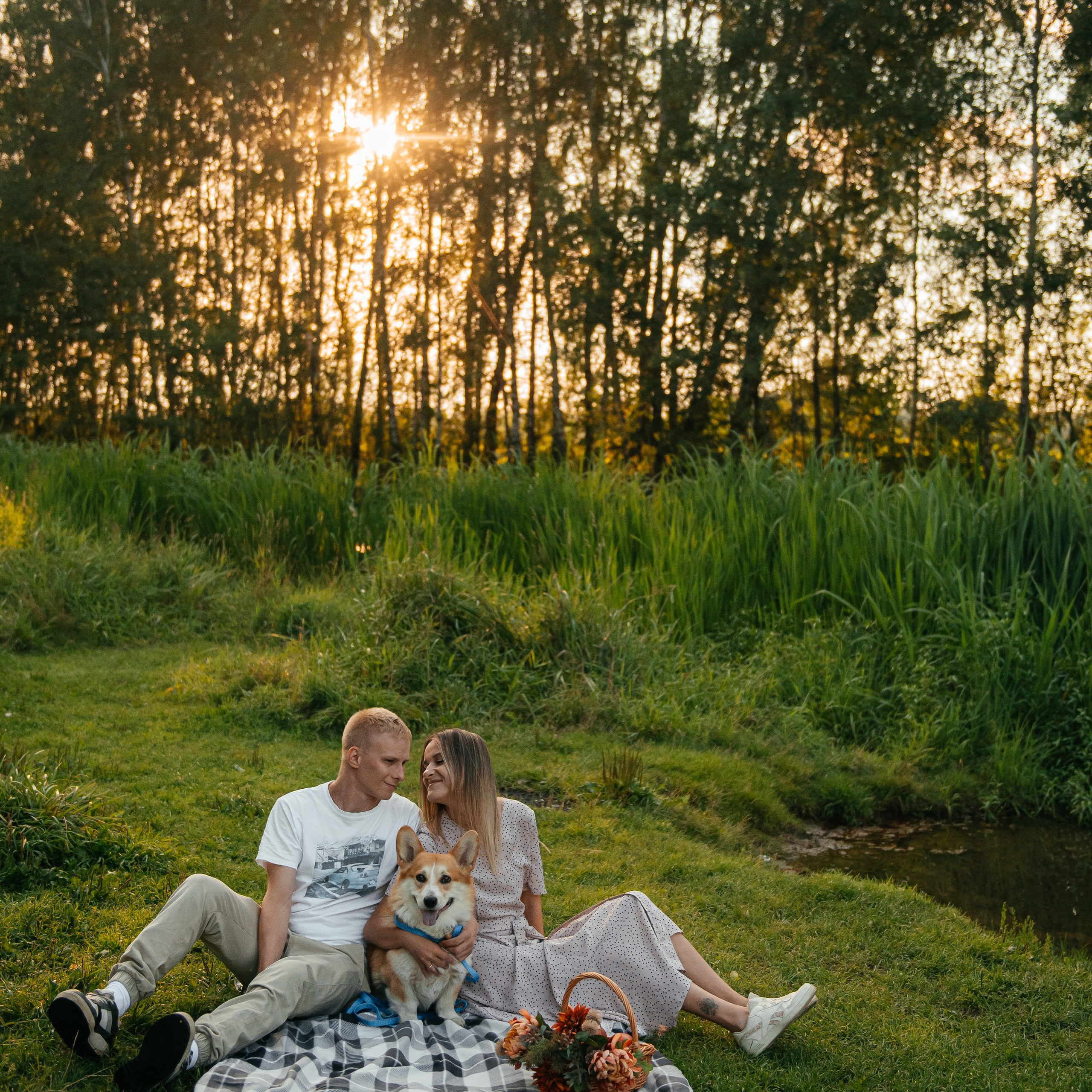 Даша, Стас и вельш корги Бен (Королёв, 2024)