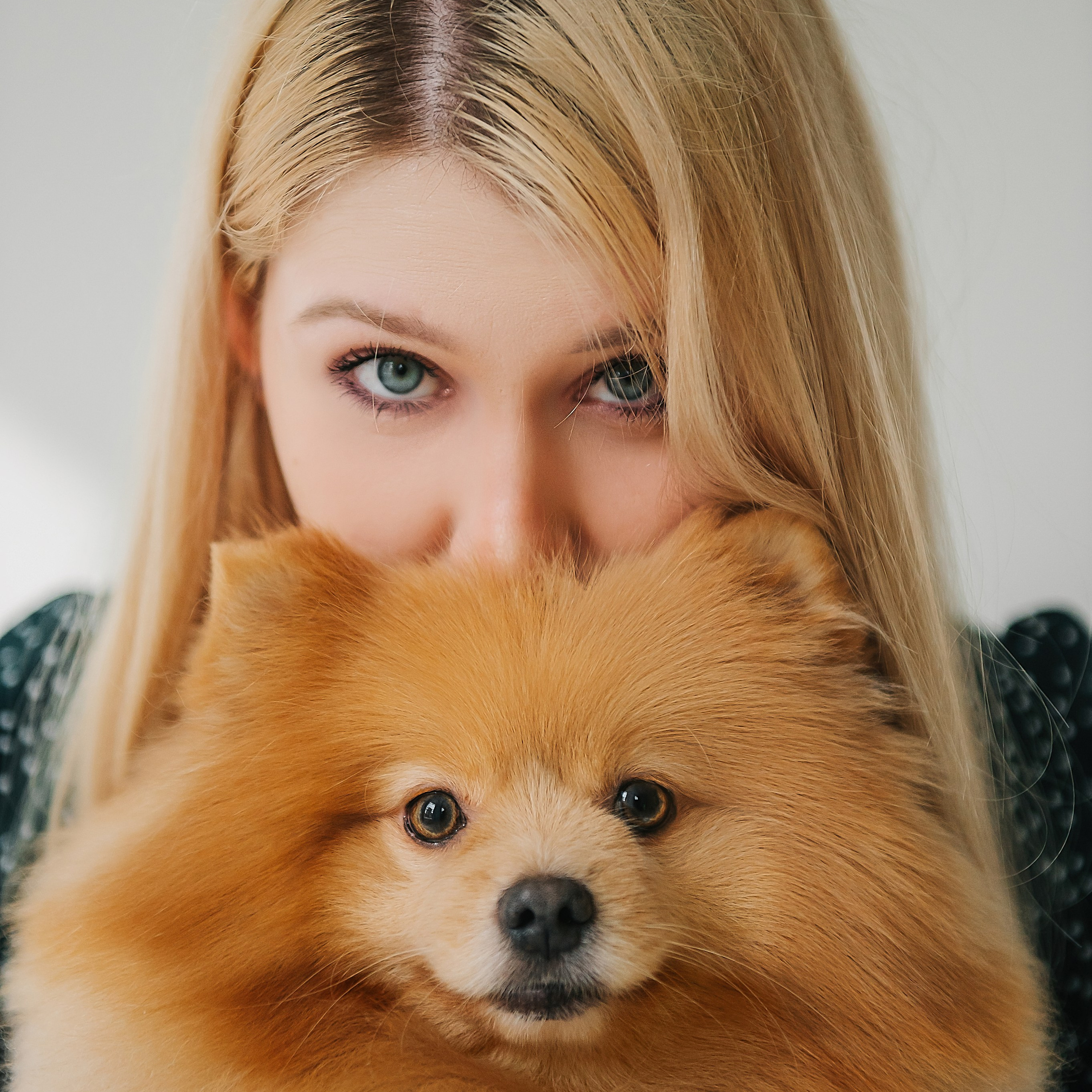 Наташа и шпиц Гамлет (Королев, 2024)