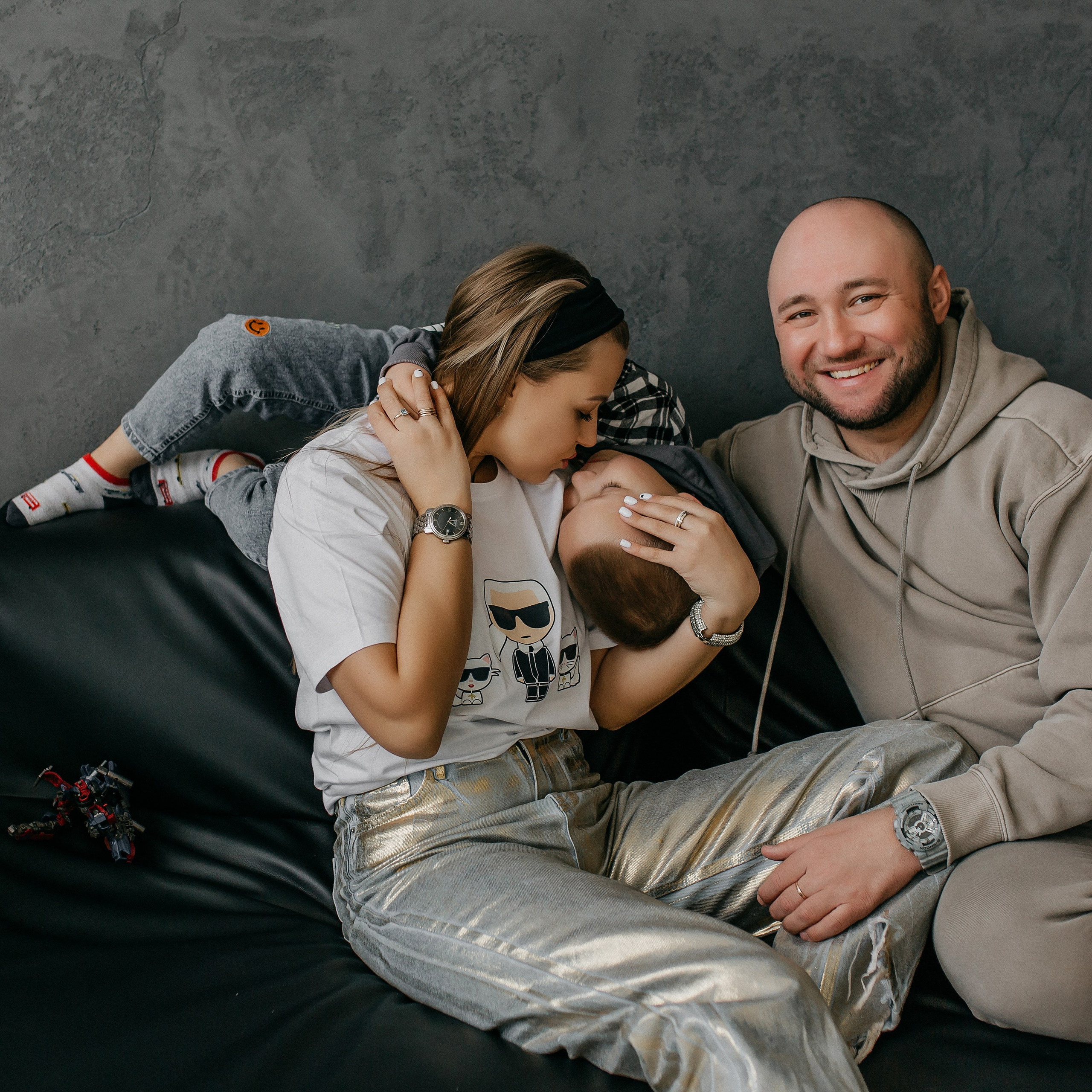 Семья. Студия.