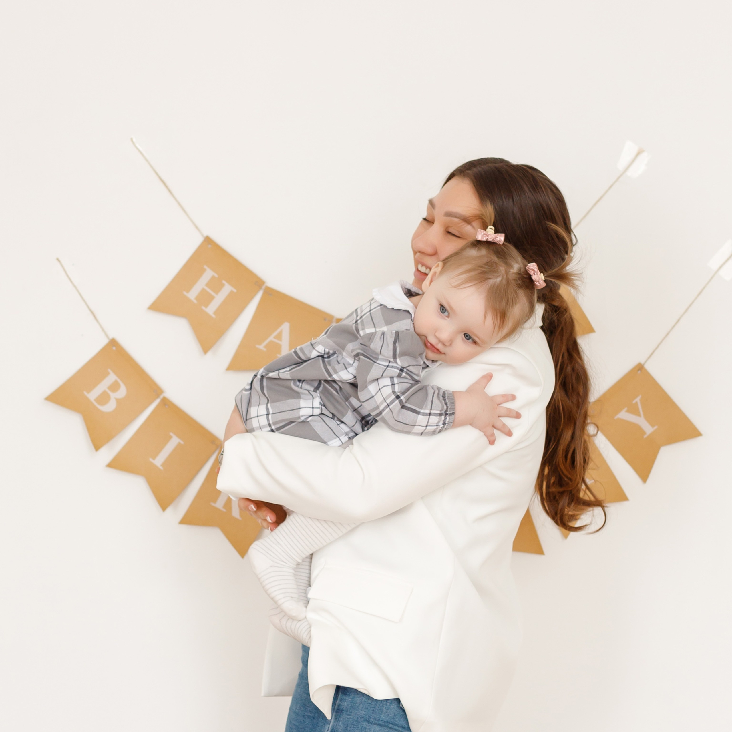 Евочка 1 годик. Женский фотограф в Хабаровске