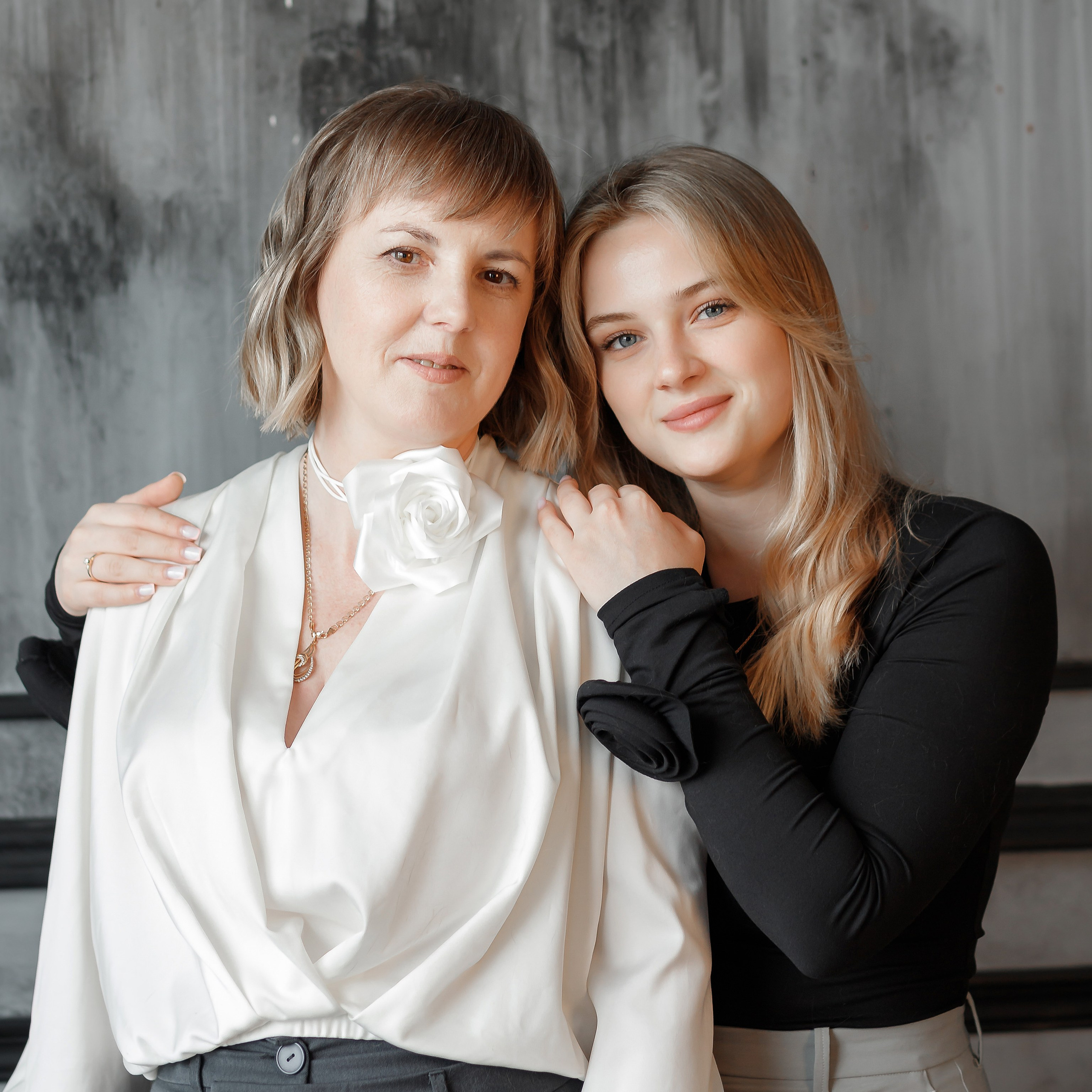 Виолетта и Диана