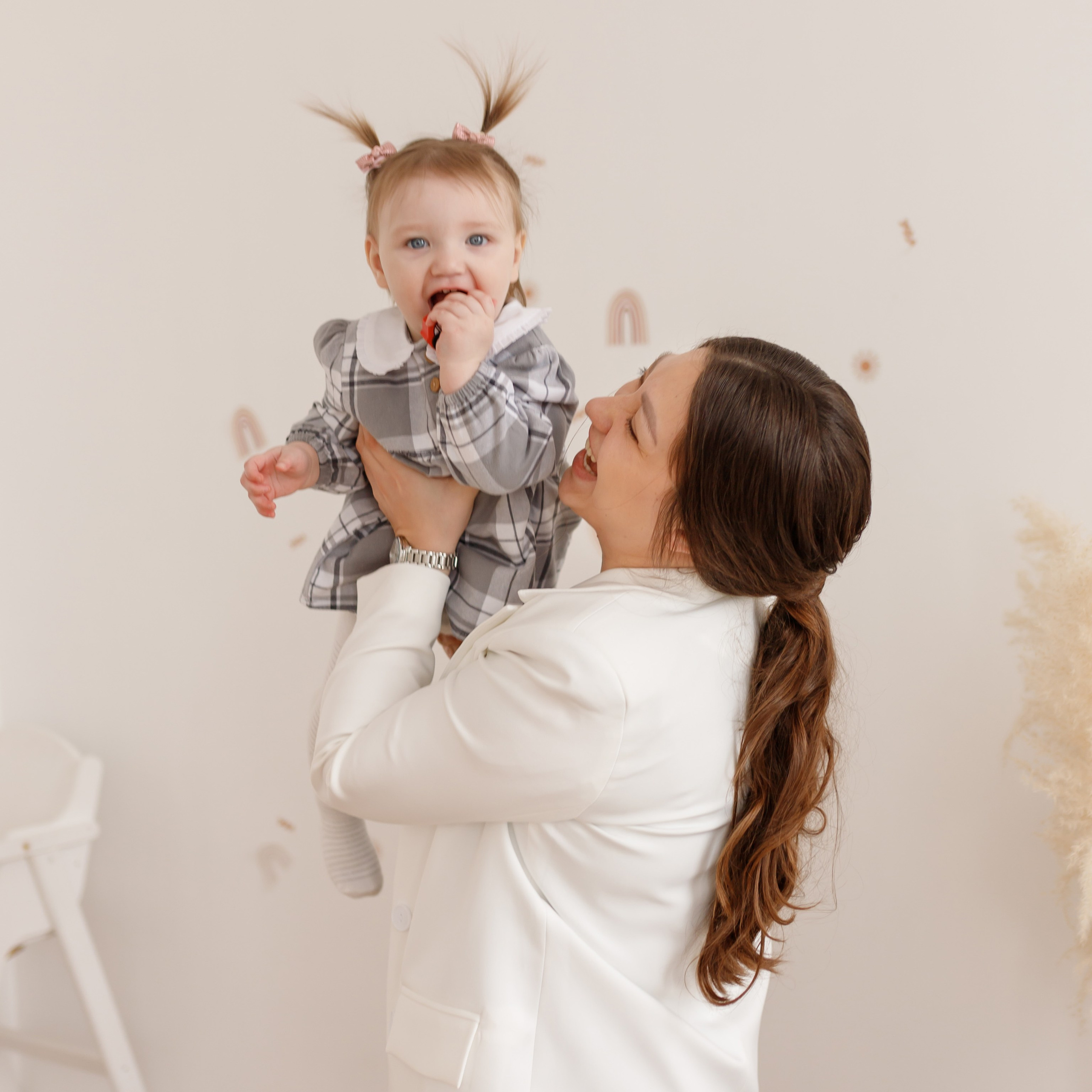 Евочка 1 годик. Женский фотограф в Хабаровске