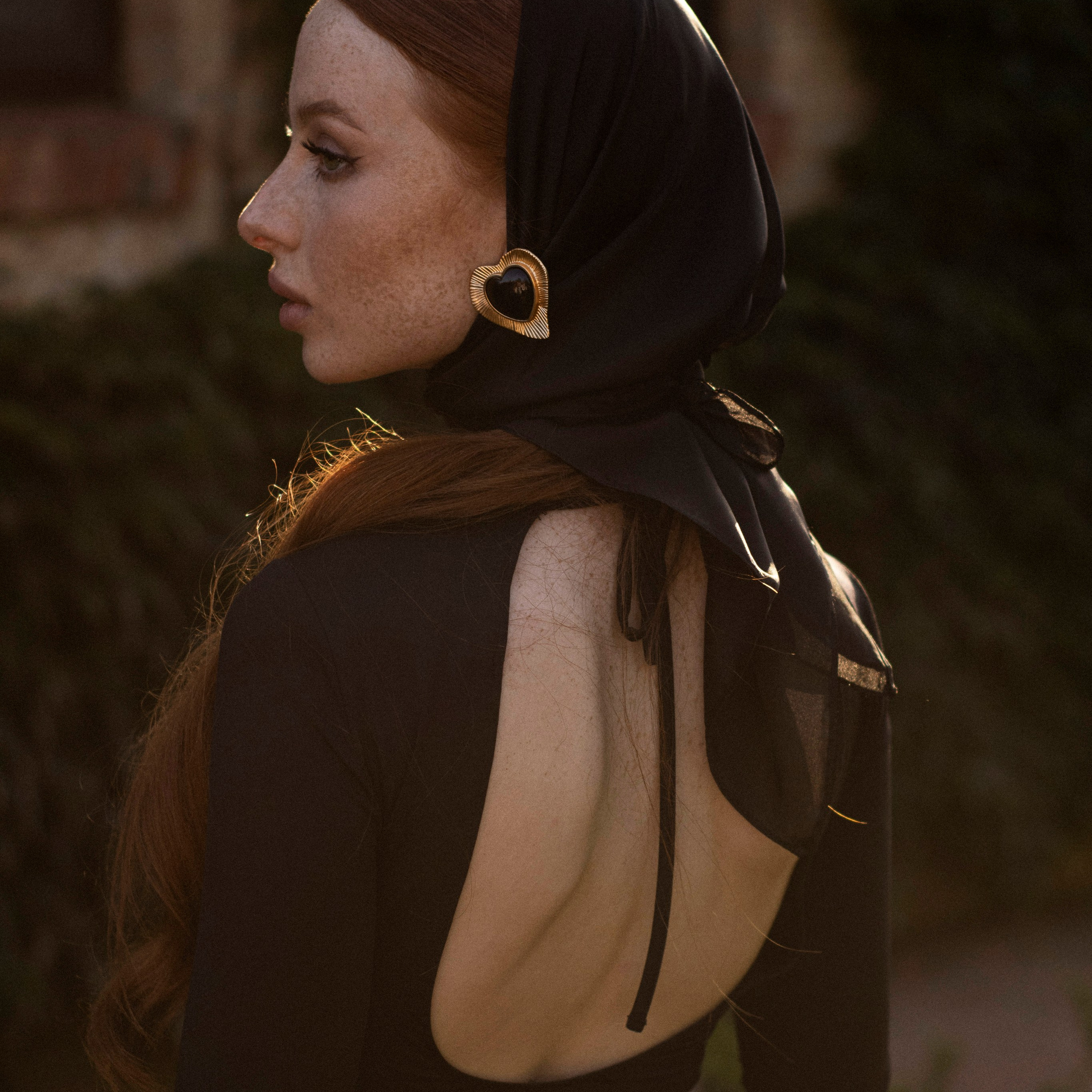 Я — фотограф, который помогает запечатлеть самые важные моменты вашей жизни!