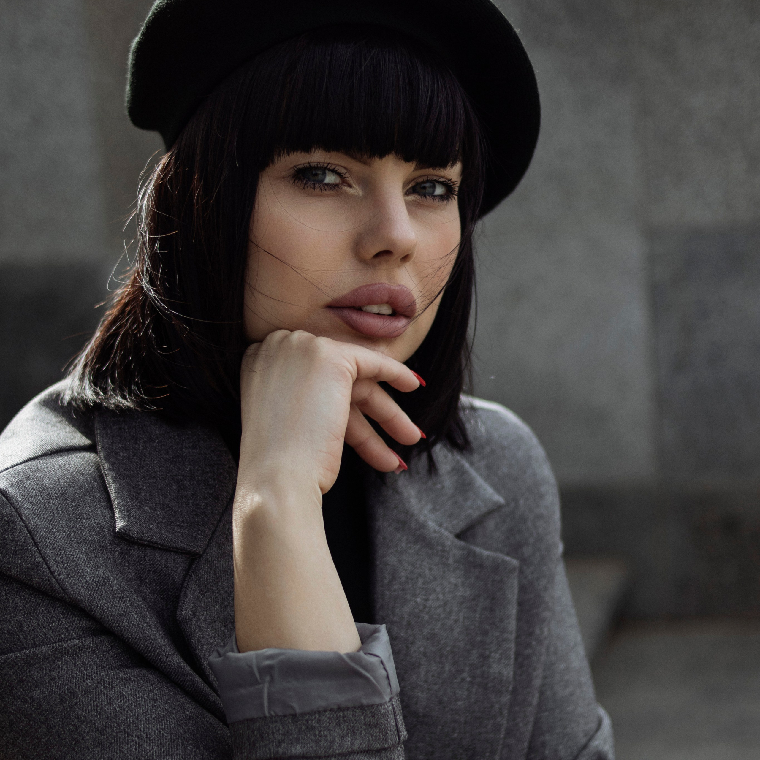 Я — фотограф, который помогает запечатлеть самые важные моменты вашей жизни!