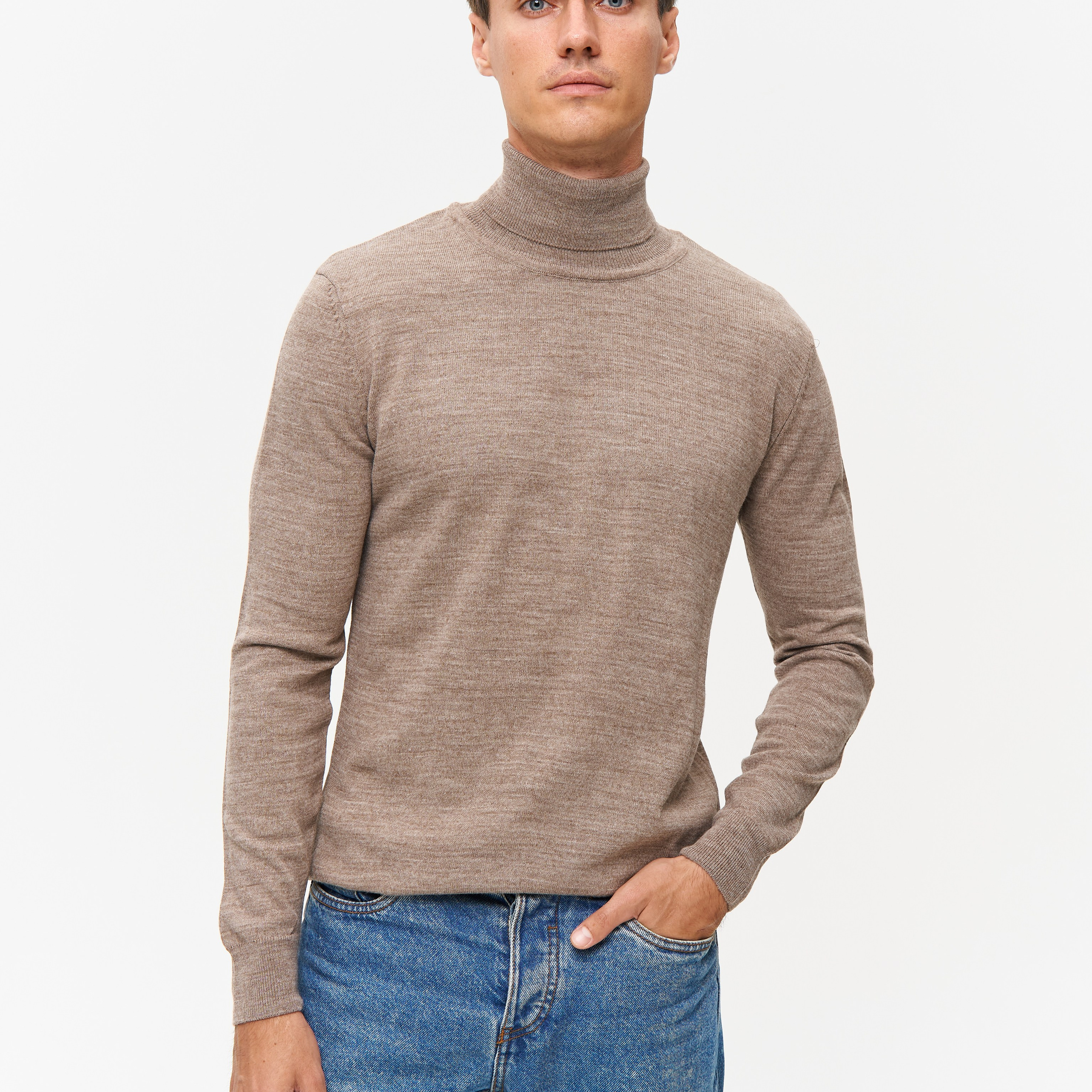 Отзывы. Фотограф для брендов одежды и маркетплейсов в Москве Рита Винтер