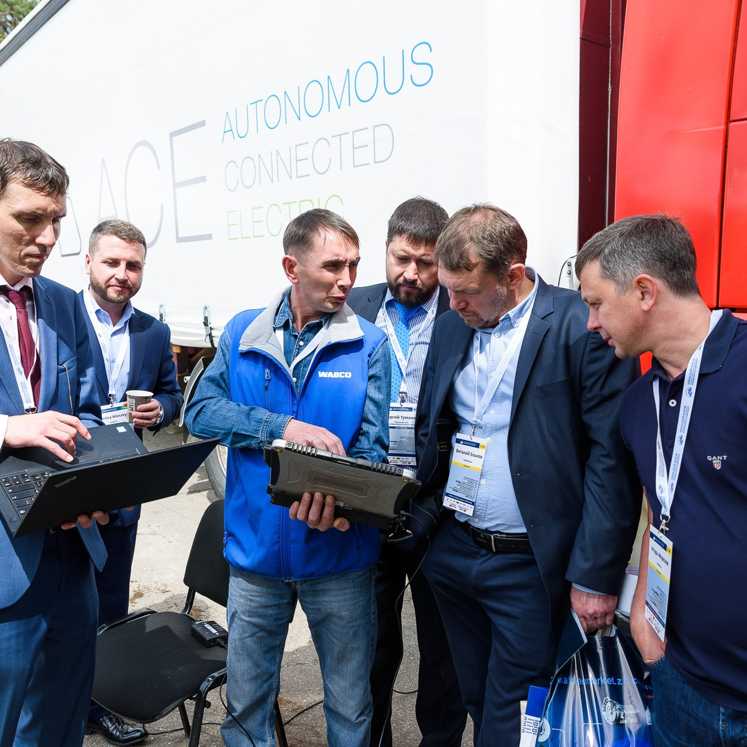 Фотограф на корпоратив, конференцию, мероприятие | Качественные репортажные фото | Челябинск. Репортажный Фотограф в Челябинске Сергей Станин