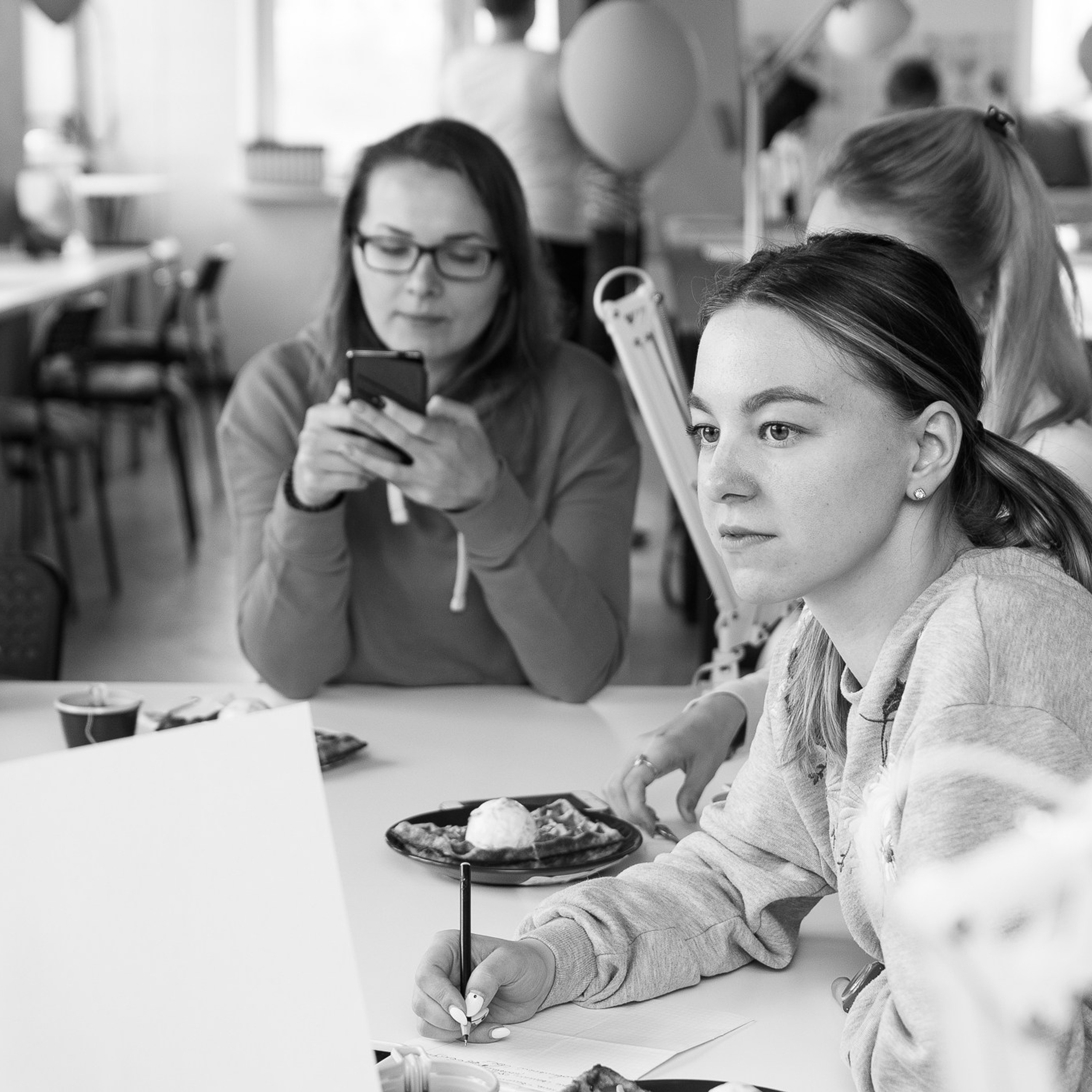 Фотограф на корпоратив, конференцию, мероприятие | Качественные репортажные фото | Челябинск. Репортажный Фотограф в Челябинске Сергей Станин