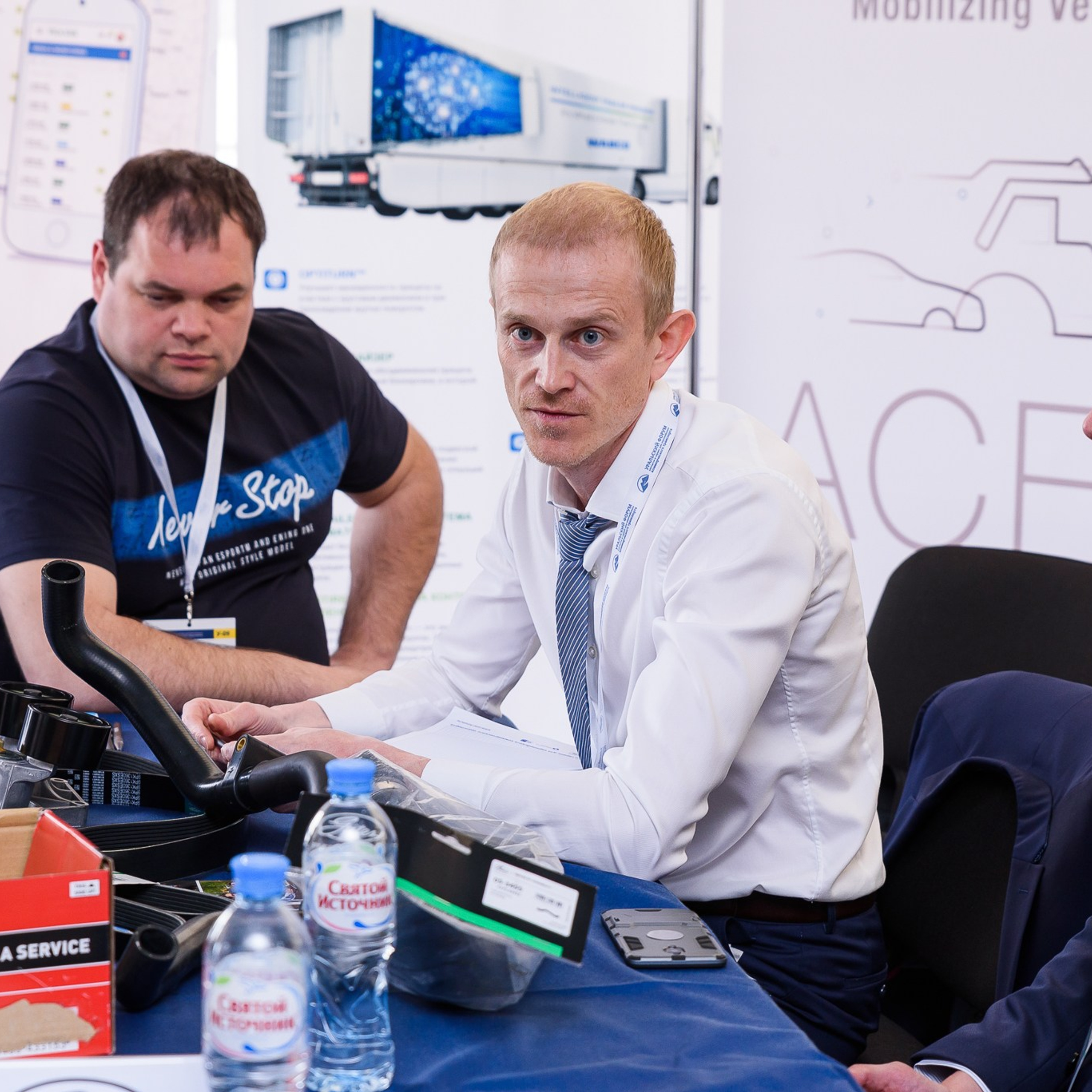 Фотограф на корпоратив, конференцию, мероприятие | Качественные репортажные фото | Челябинск. Репортажный Фотограф в Челябинске Сергей Станин