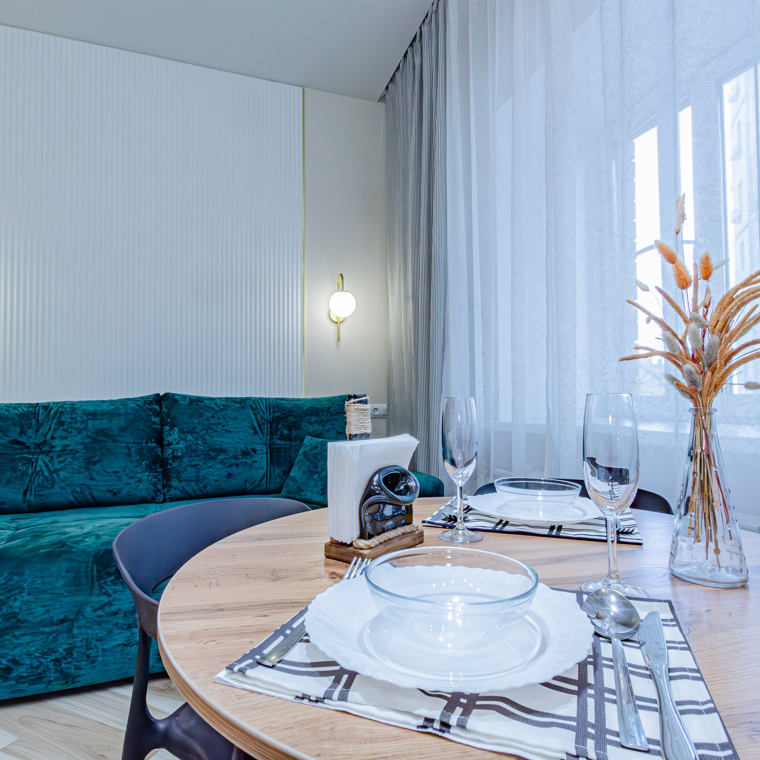 Адоратского 1 кв 1