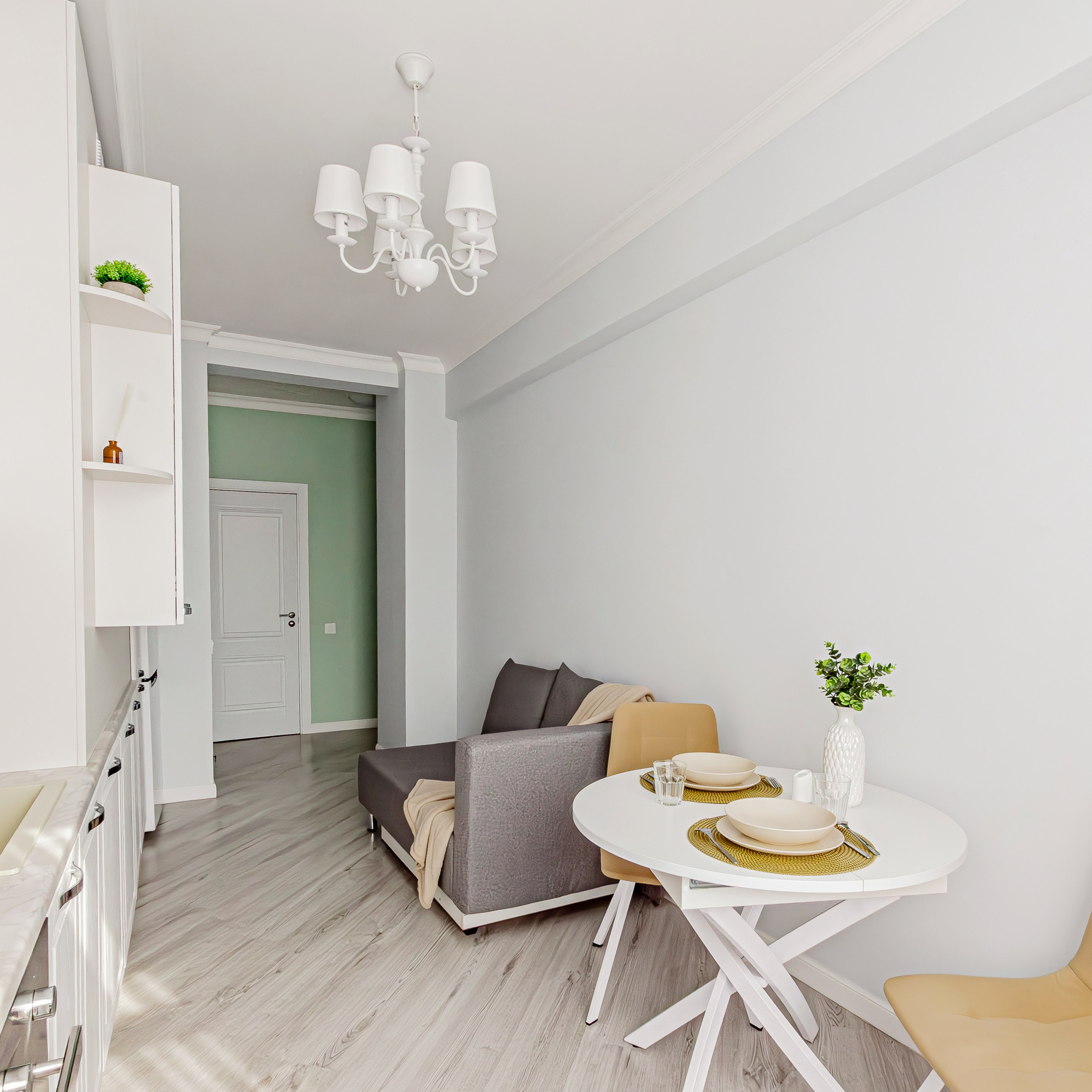 Парижской коммуны 4