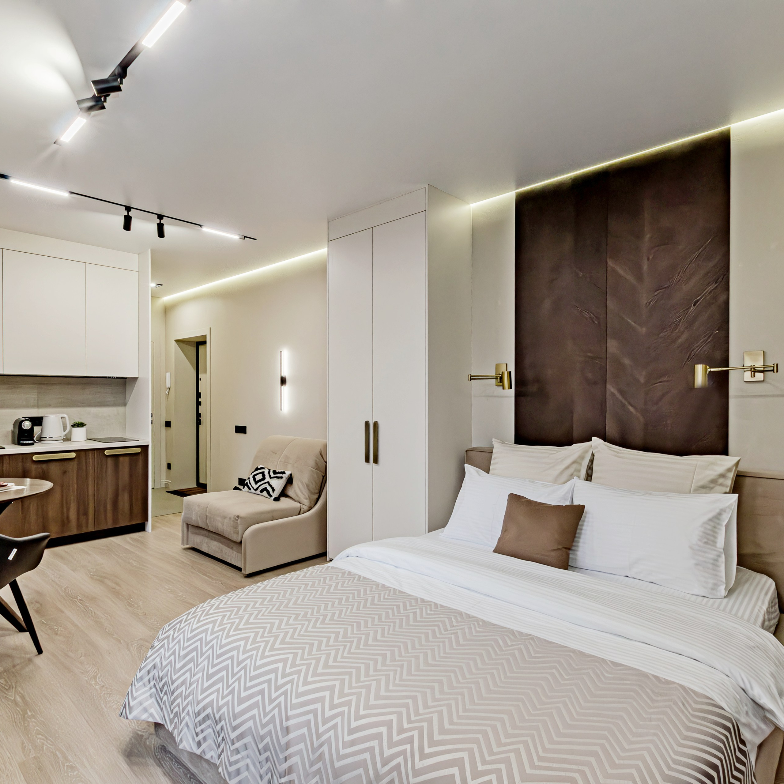 Чернышевского 16