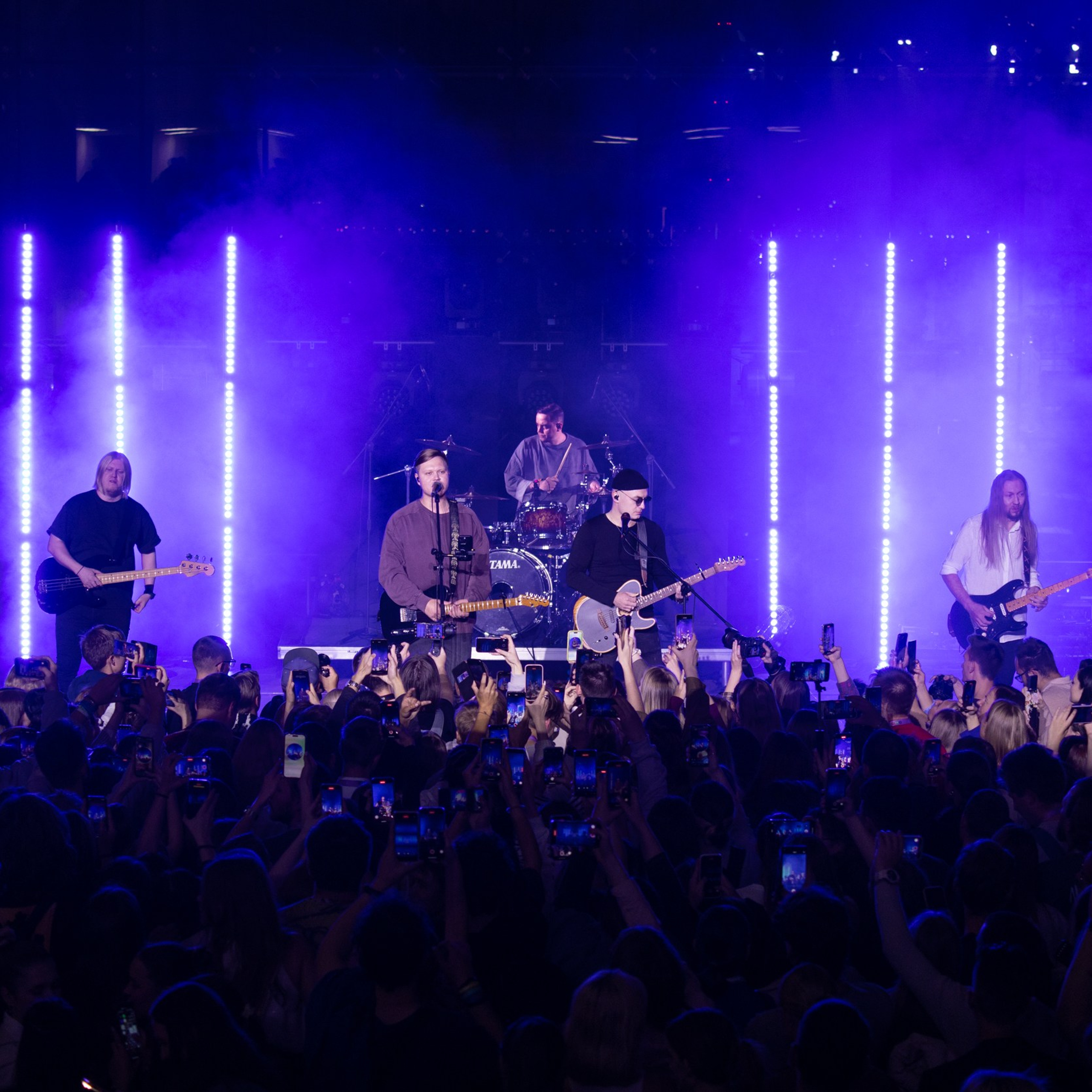 концерт группы Комната культуры в ДВФУ