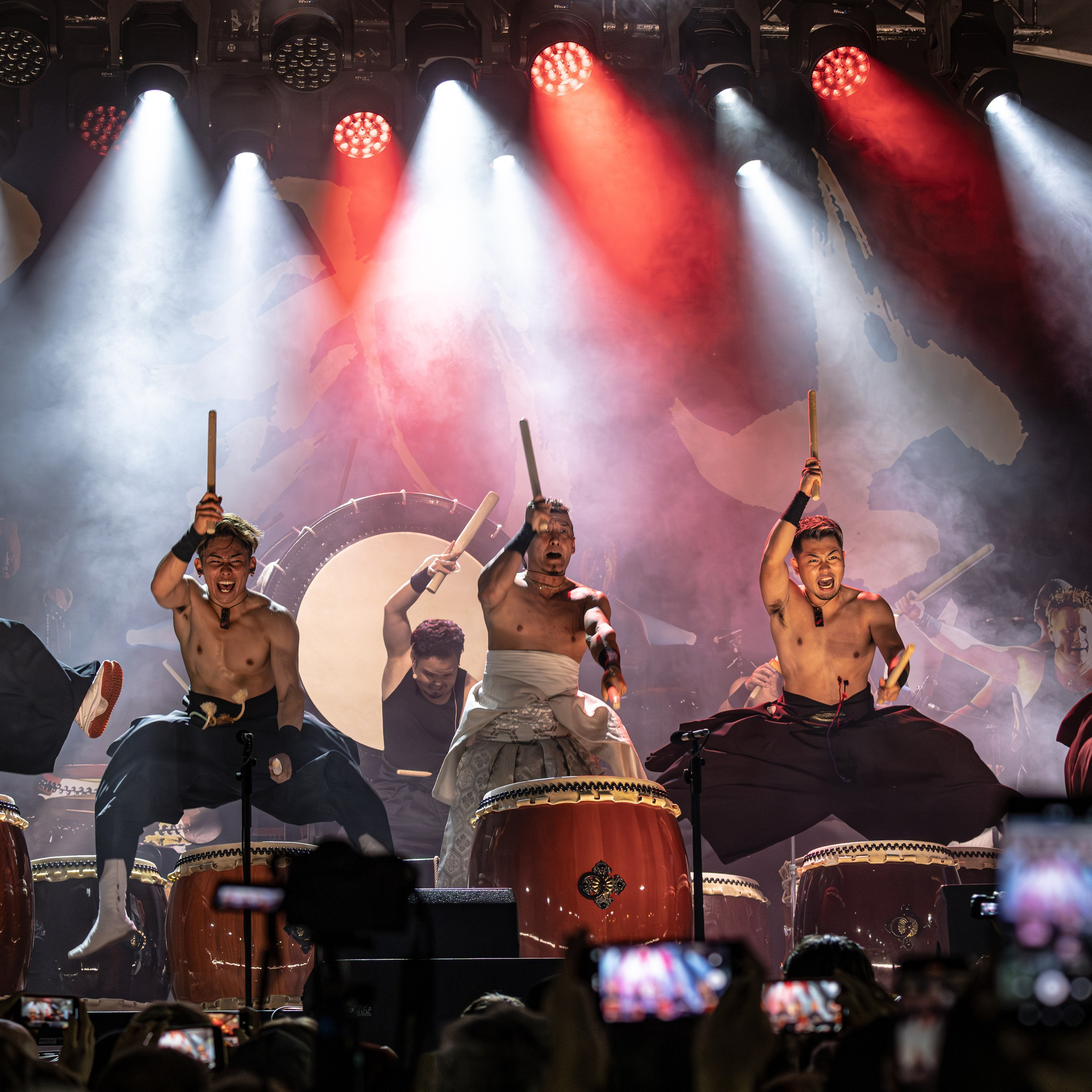 Японские барабанщики тайко «Nobushi»