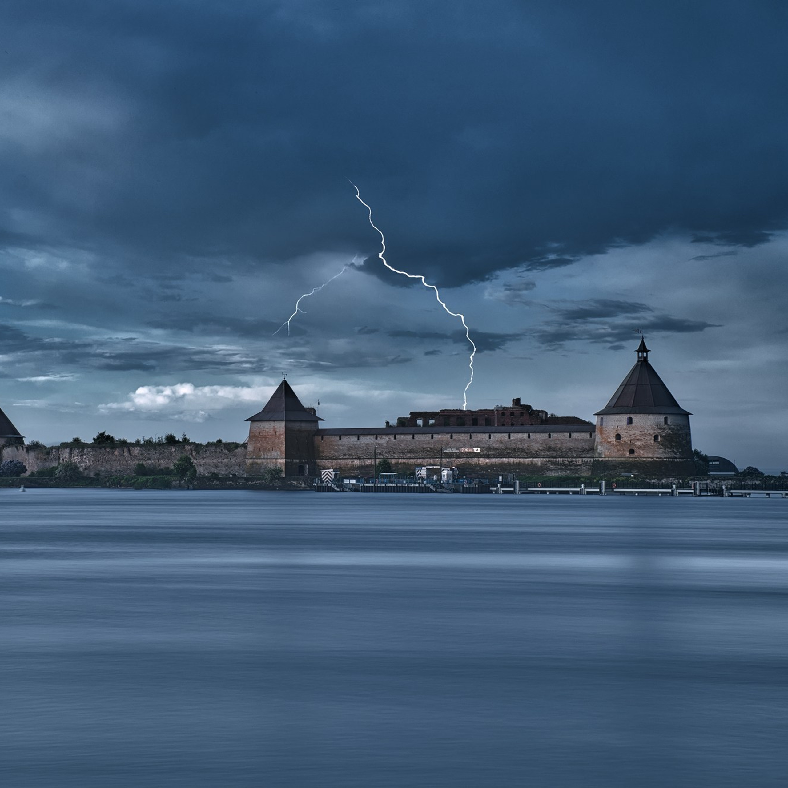 Съёмка молний. Фотограф Константин Шамин