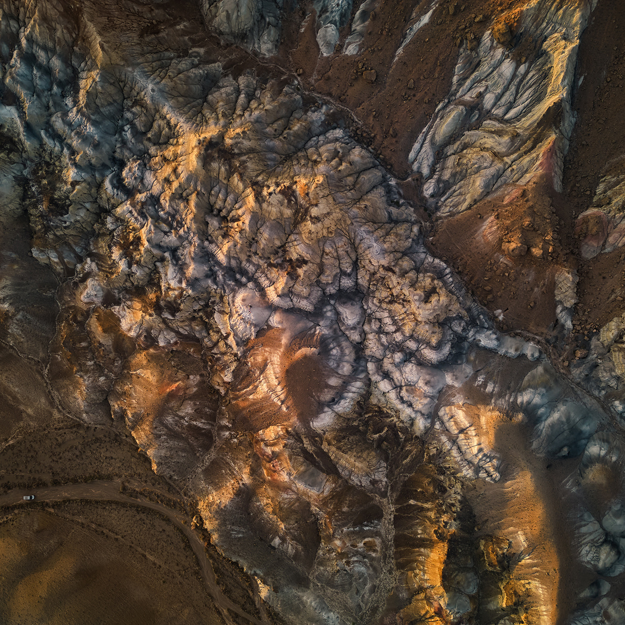 Киргизия — геопарк Мадыген (19.05.25 — 27.05.25). Фотограф Константин Шамин