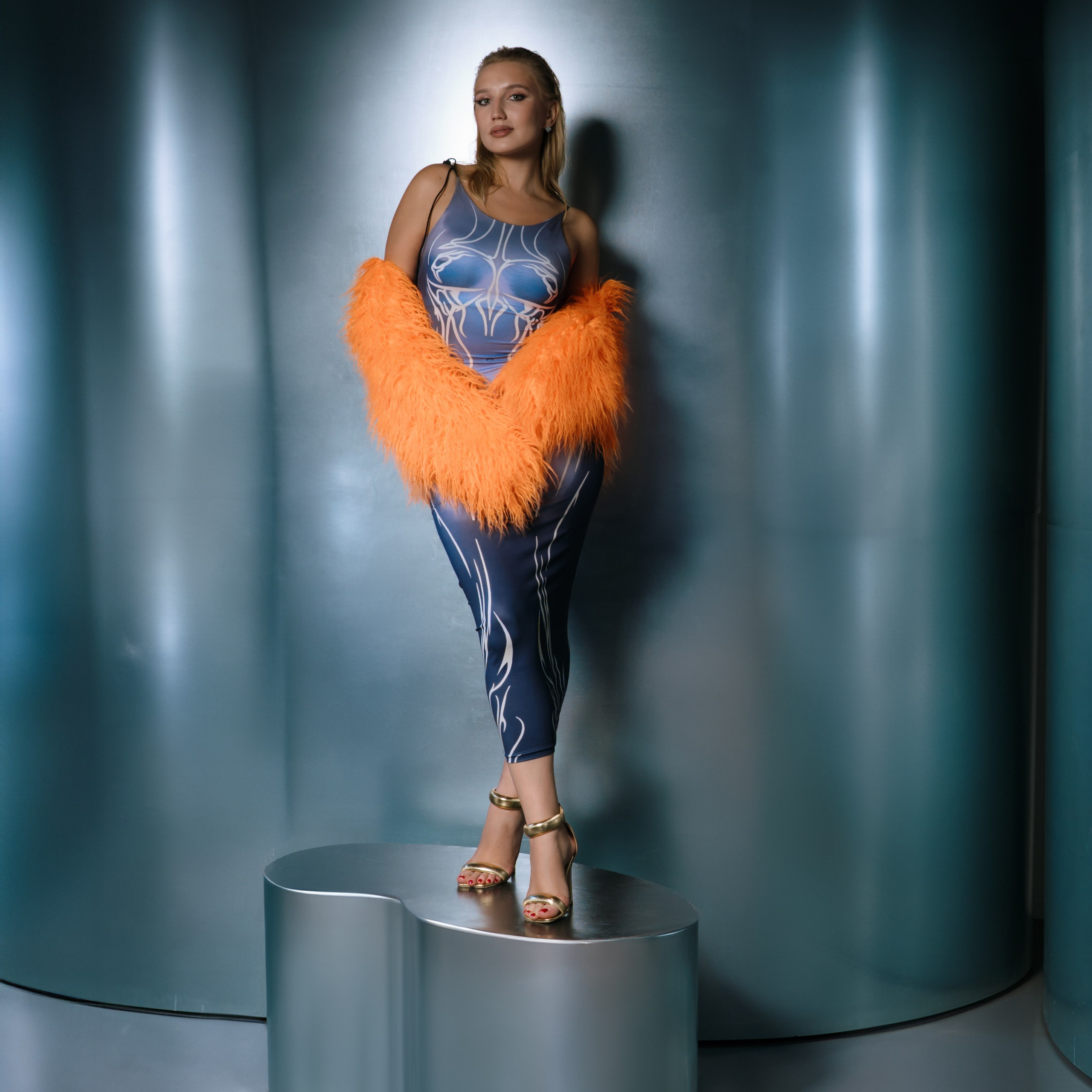 Яркий космический