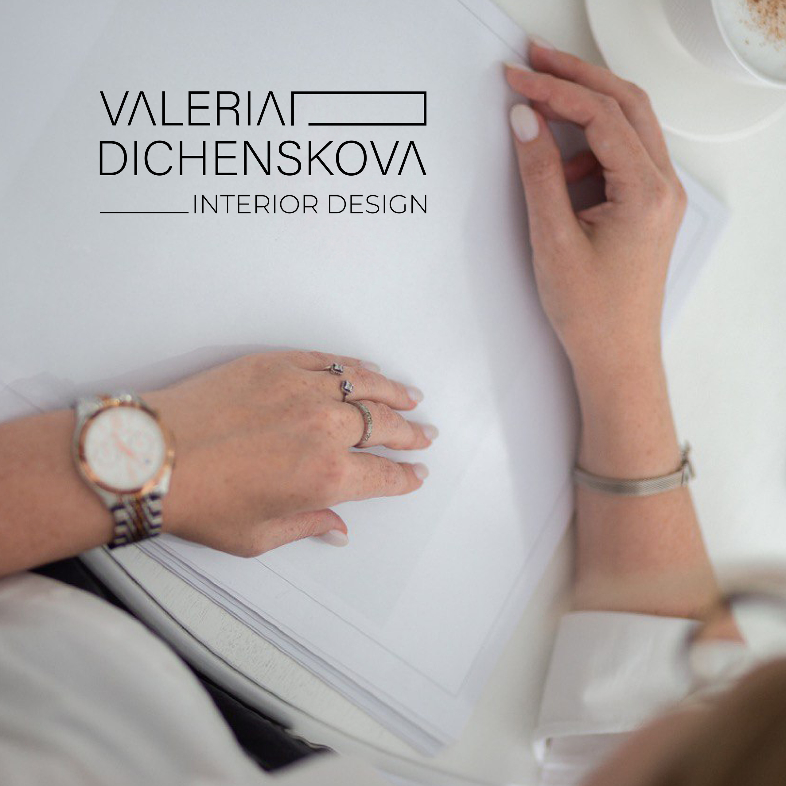 Логотип для дизайнера интерьера