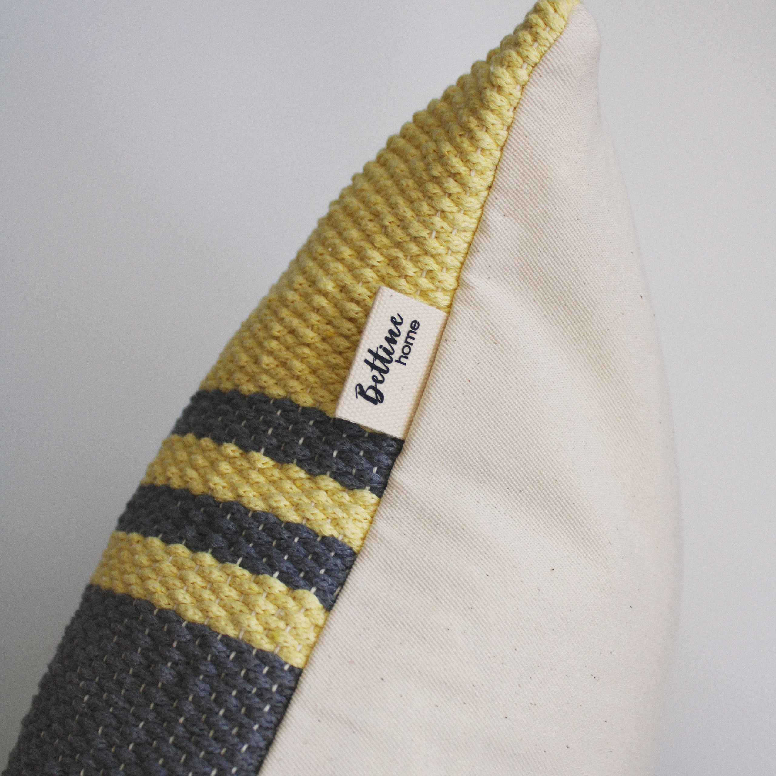 Подушка «Желтая в серую полоску». Авторские тканые полотна из натуральных материалов