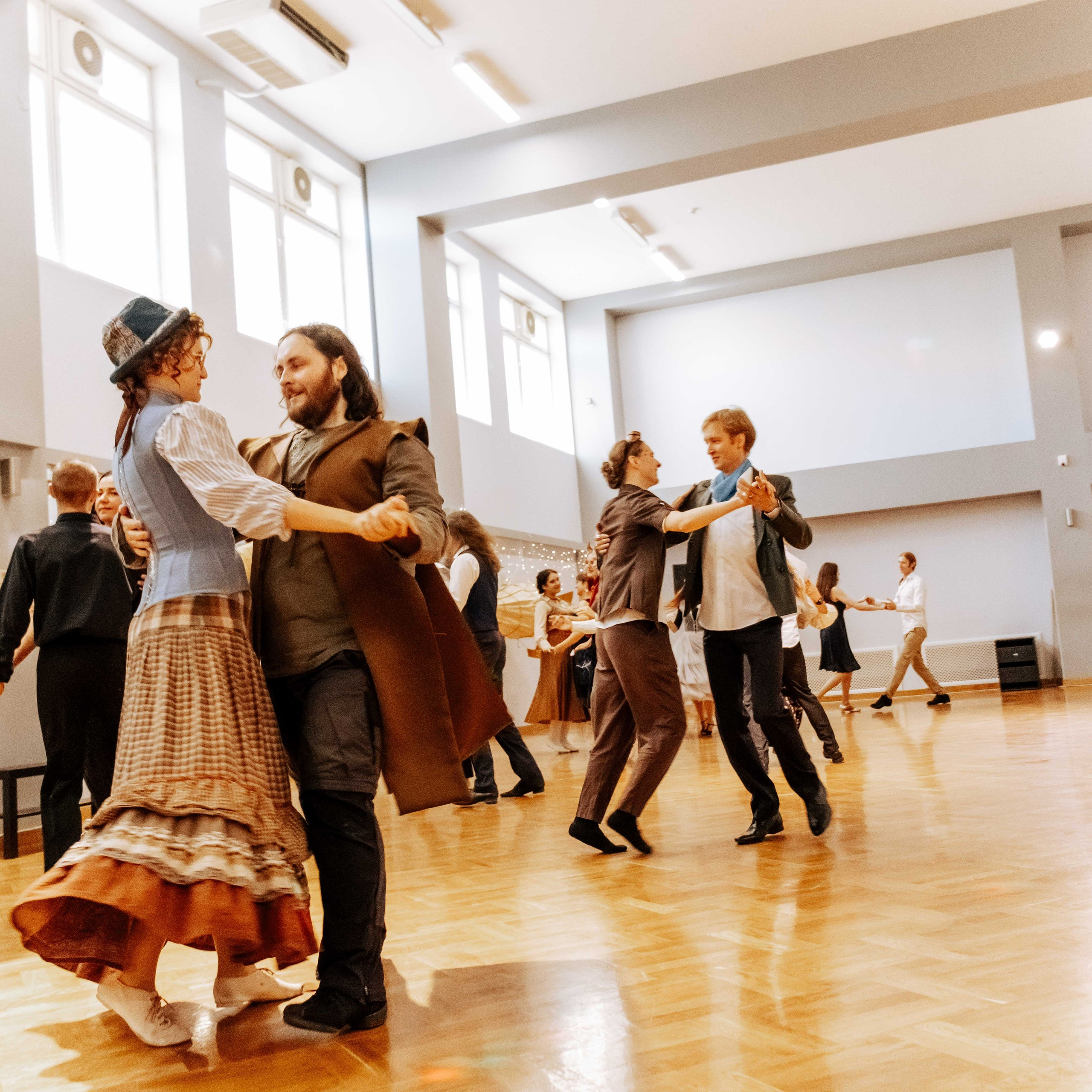 Улётный танцвечер | Альтер Эхо