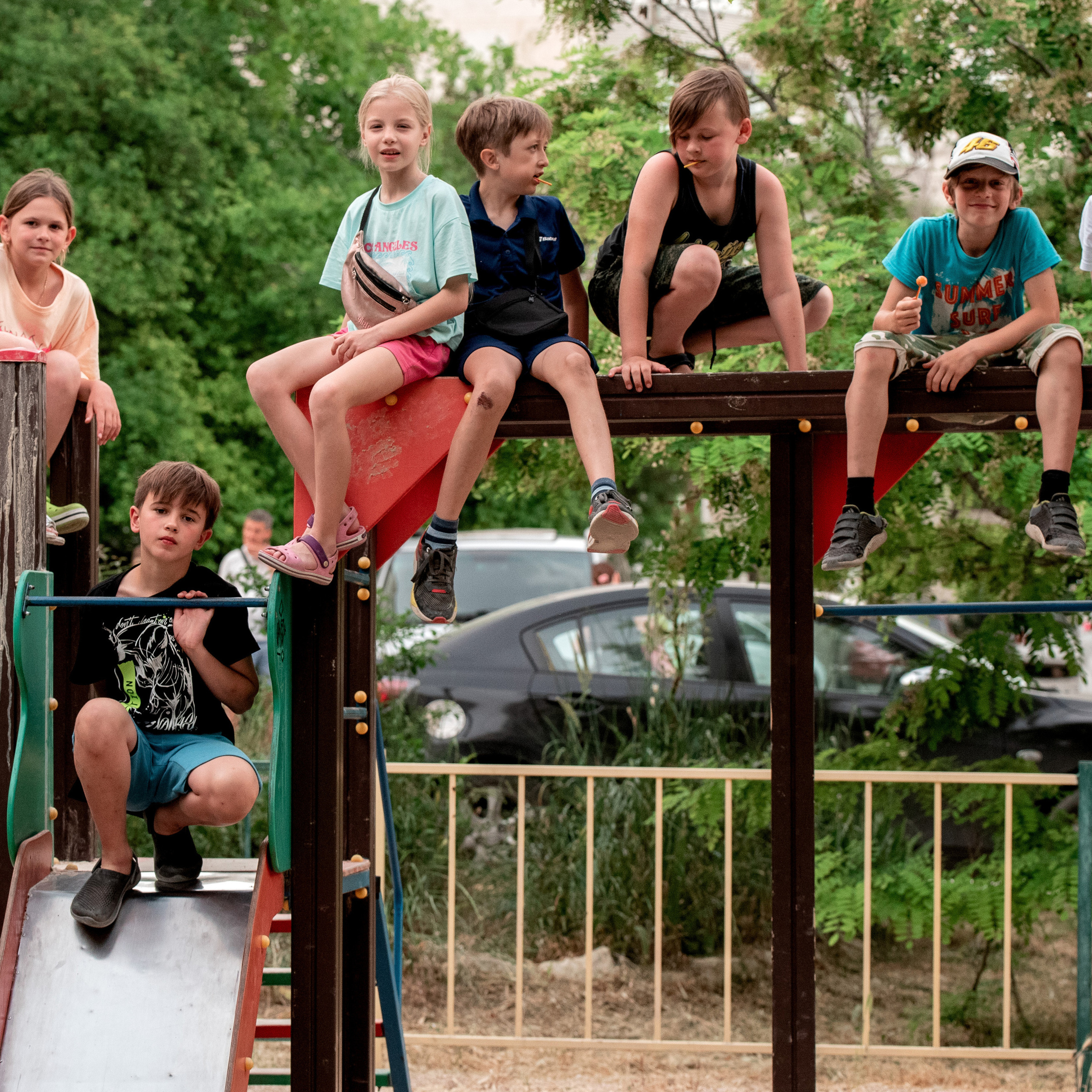 А у нас во дворе