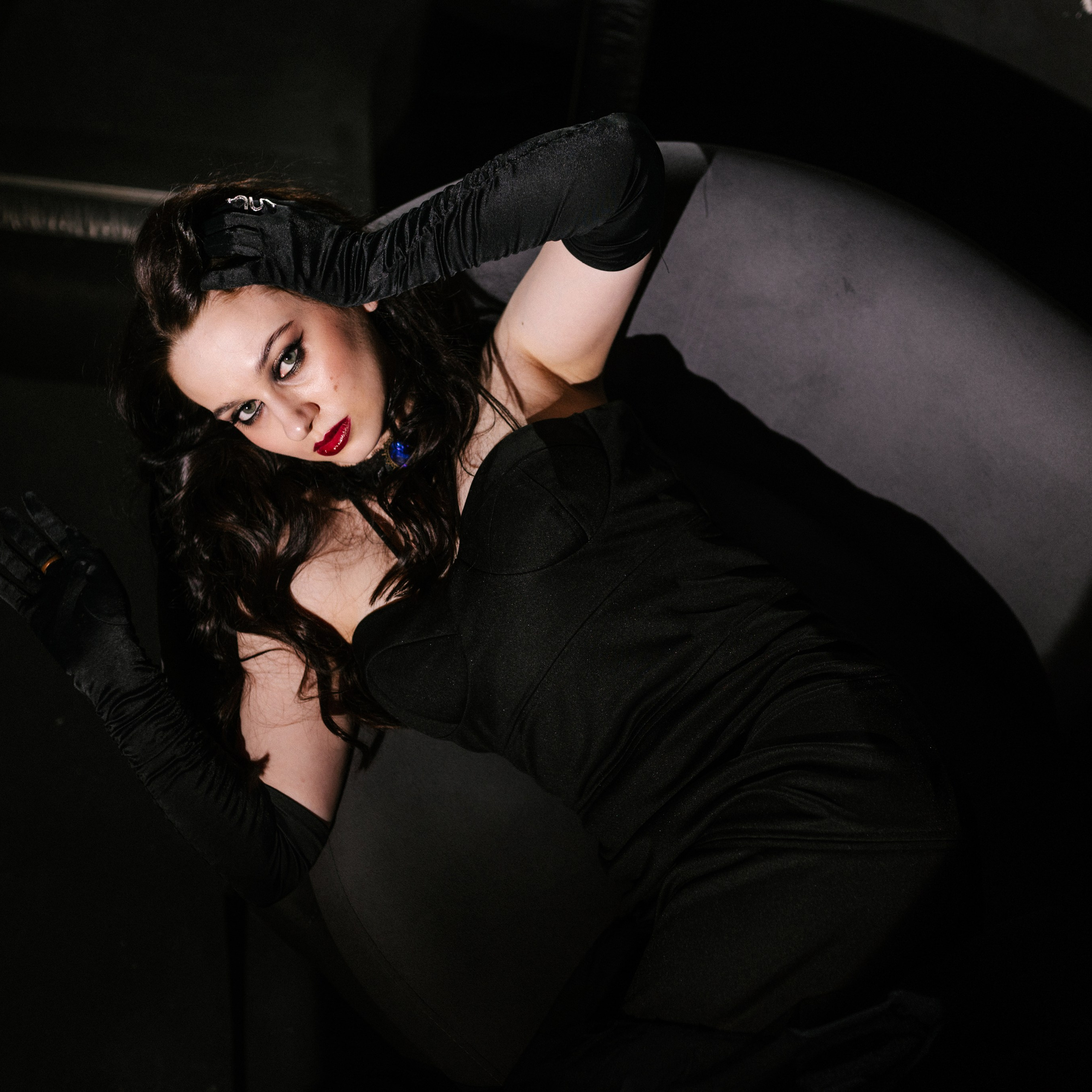 Таинственность чёрного