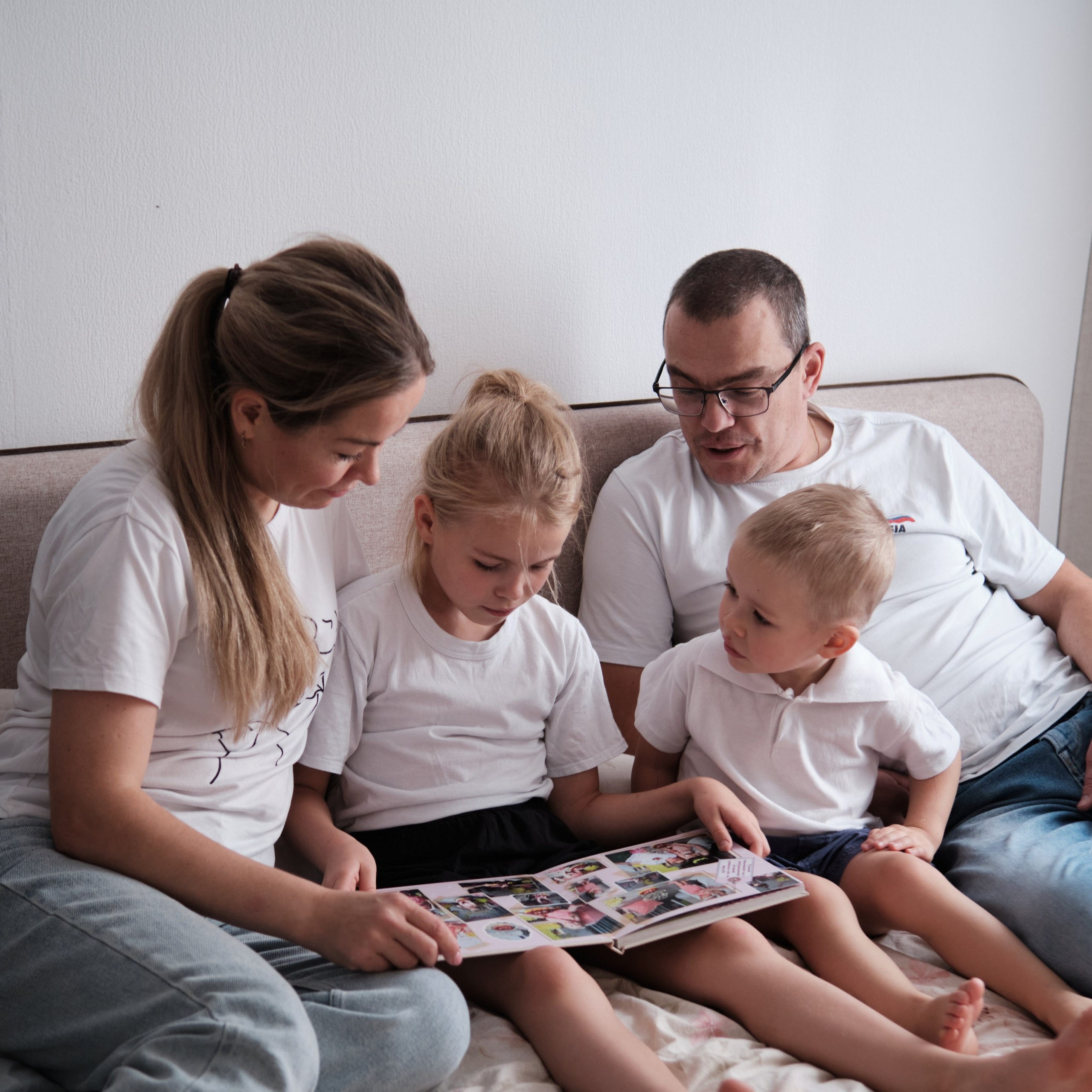 Марина с семьей