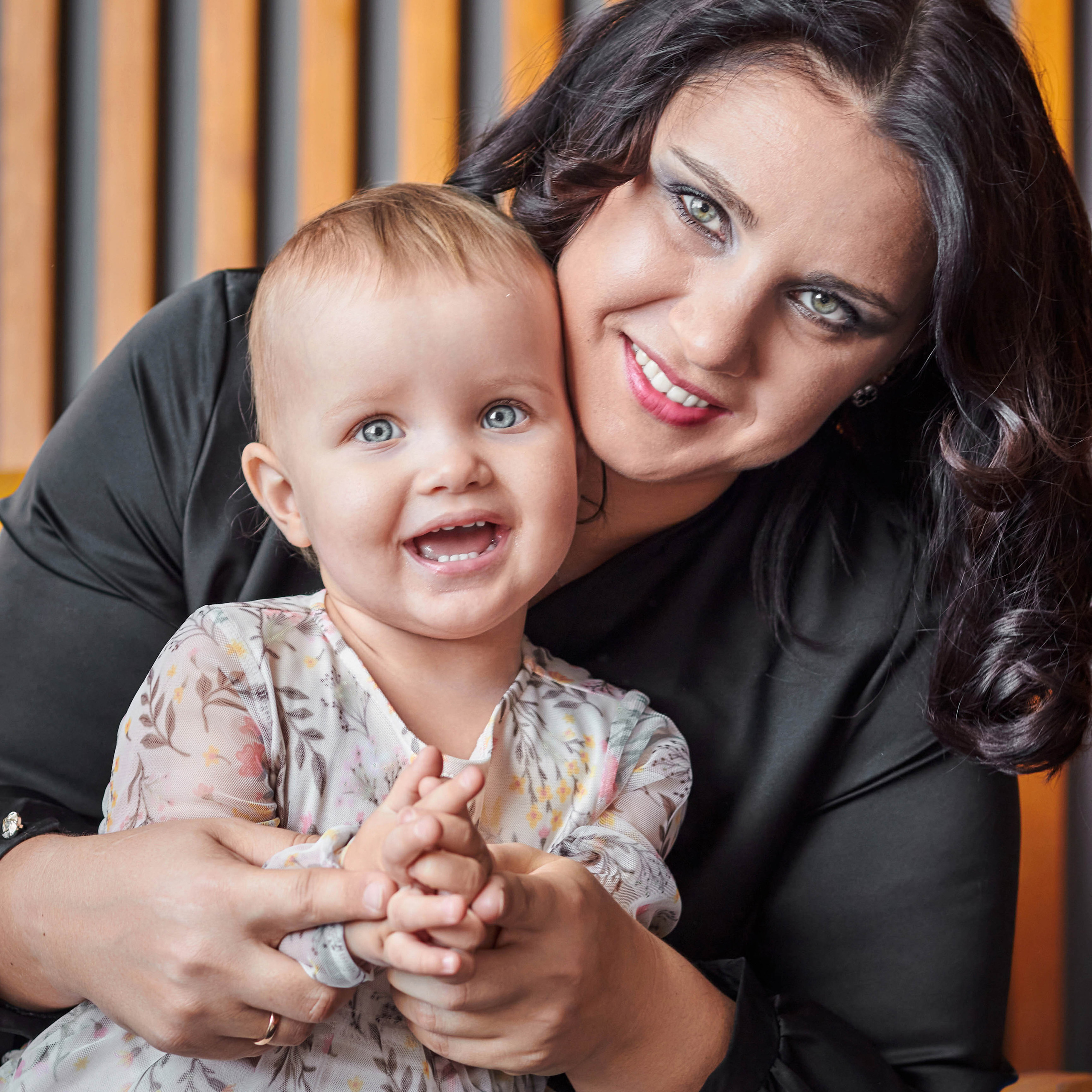 Катя с дочками