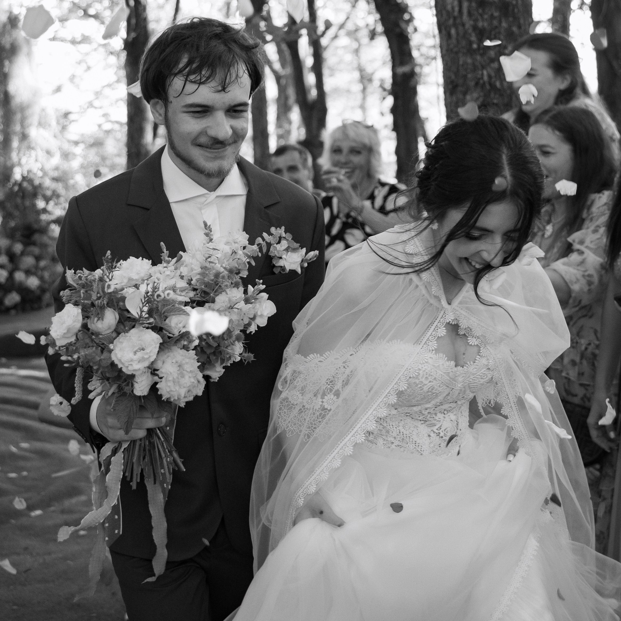 Свадьба в лесу