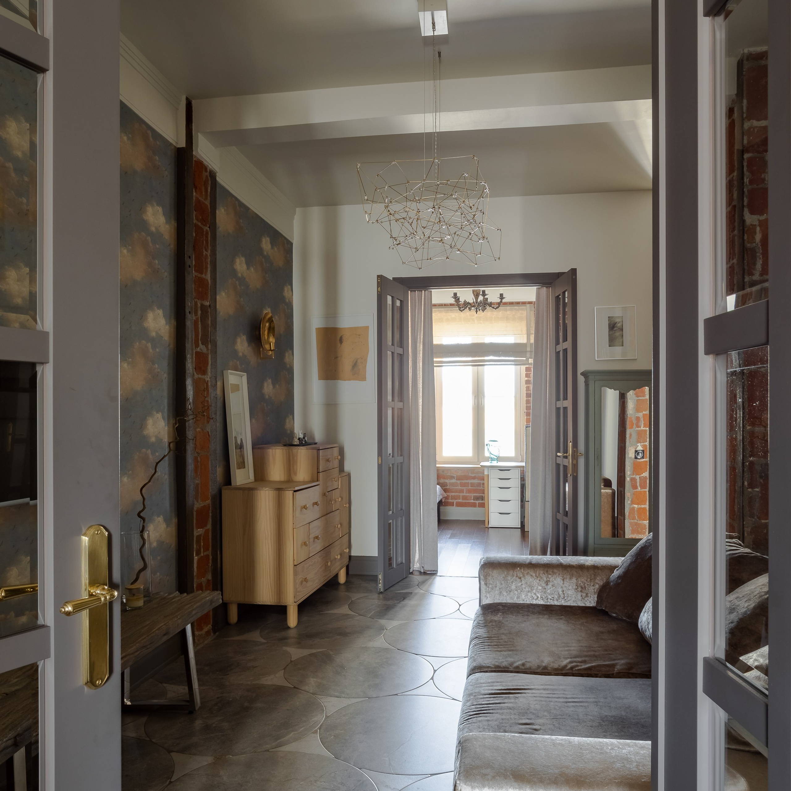 Небольшая квартира с анфиладной планировкой. Главная