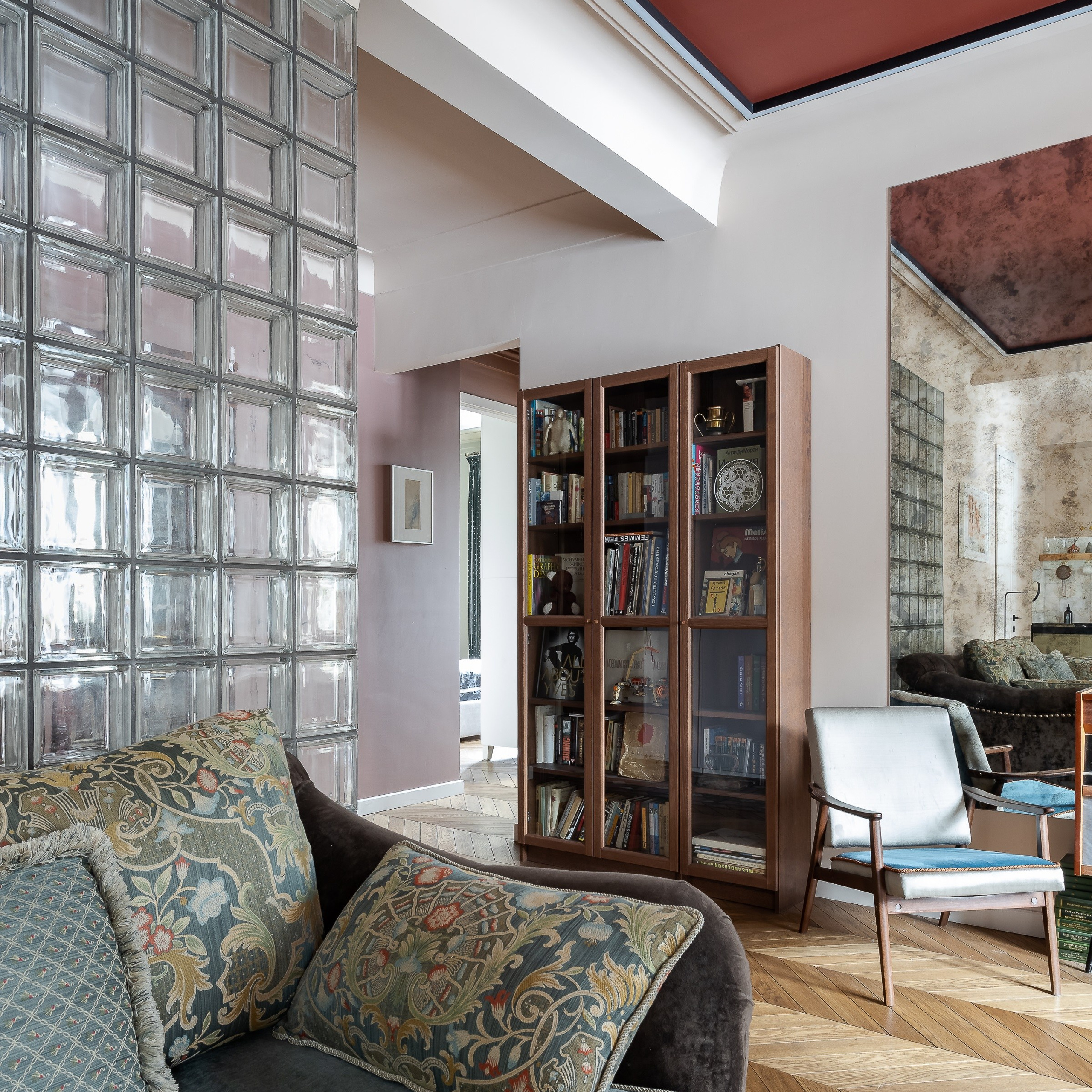 Винтажная квартира в доме начала века на Таганке. Главная