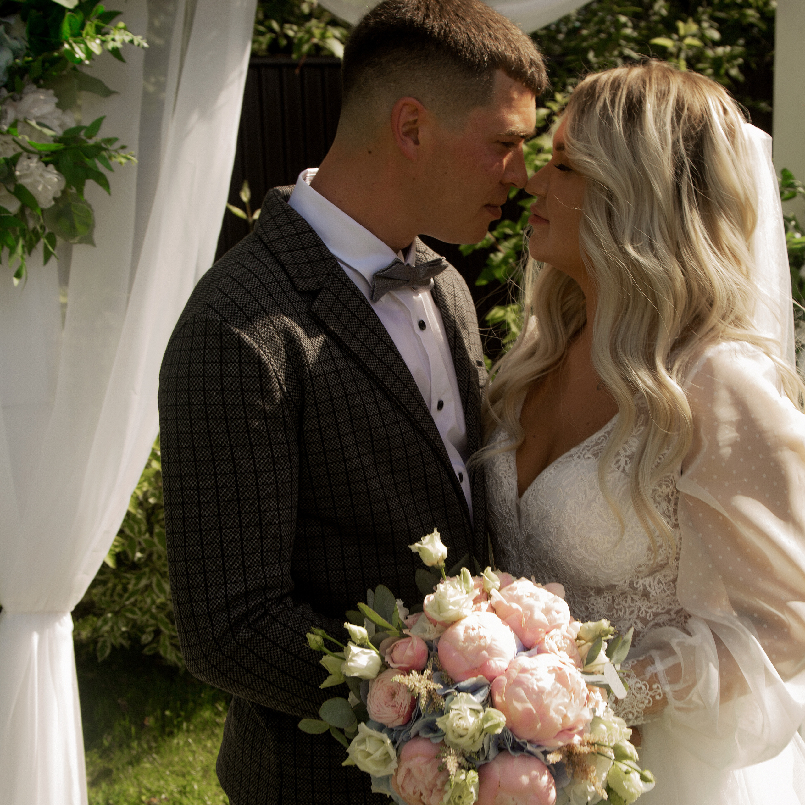 Отзывы довольных людей. Свадебный и портретный фотограф Анастасия Казакова Санкт-Петербург