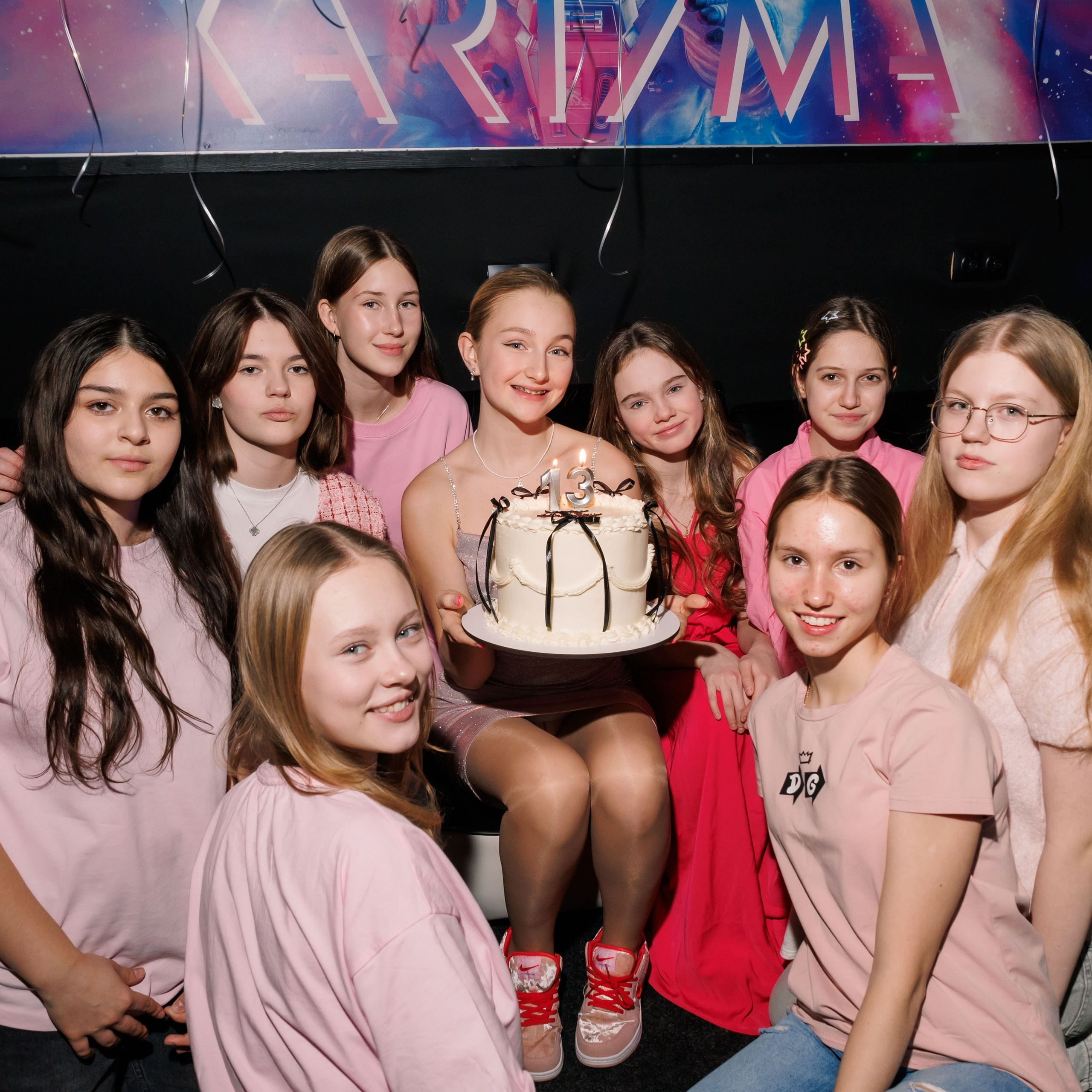 День Рождения в караоке